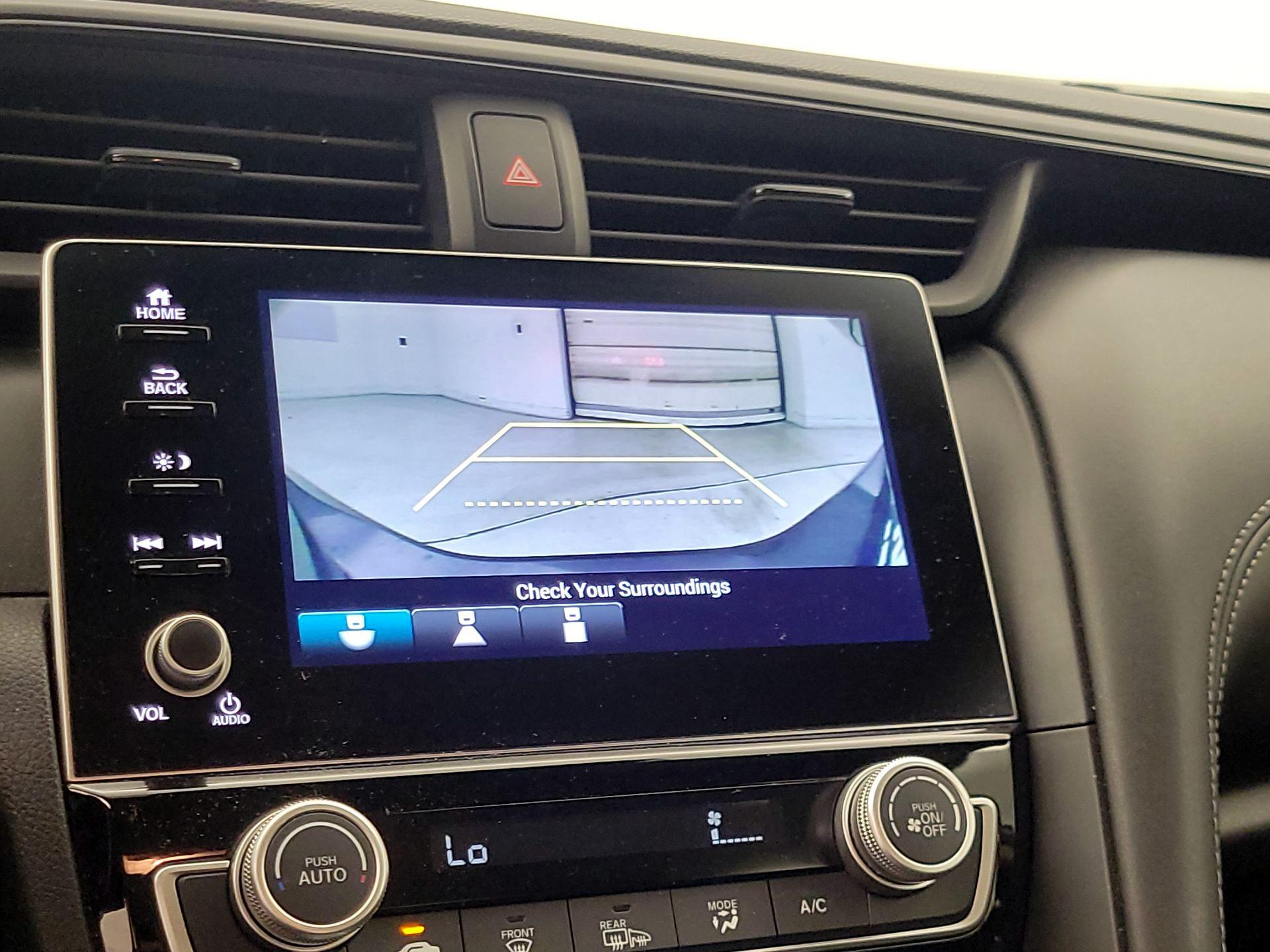 Thumbnail: 2020 Honda Insight - 14