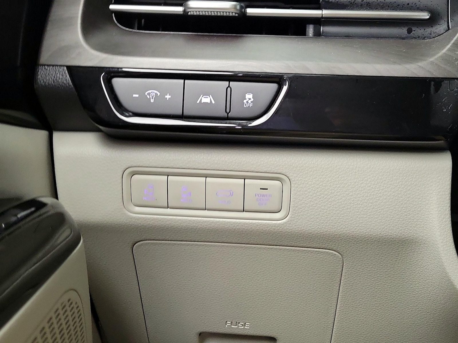 2024 Kia Carnival SX - Photo 14