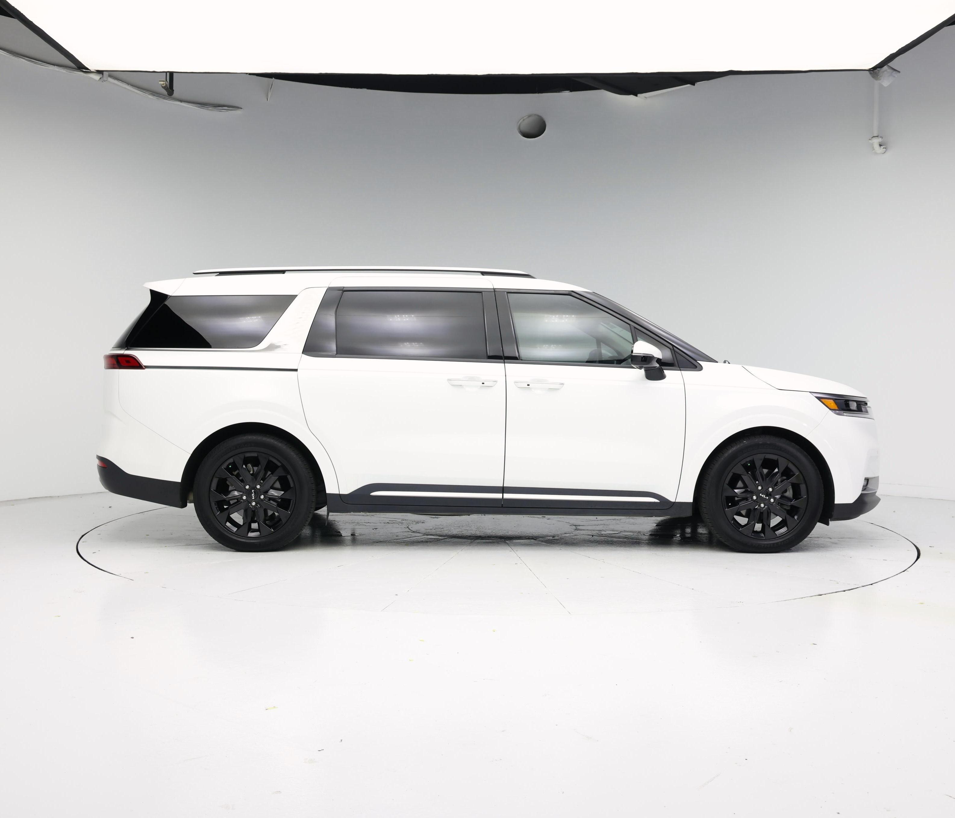 Thumbnail: 2024 Kia Carnival - 7