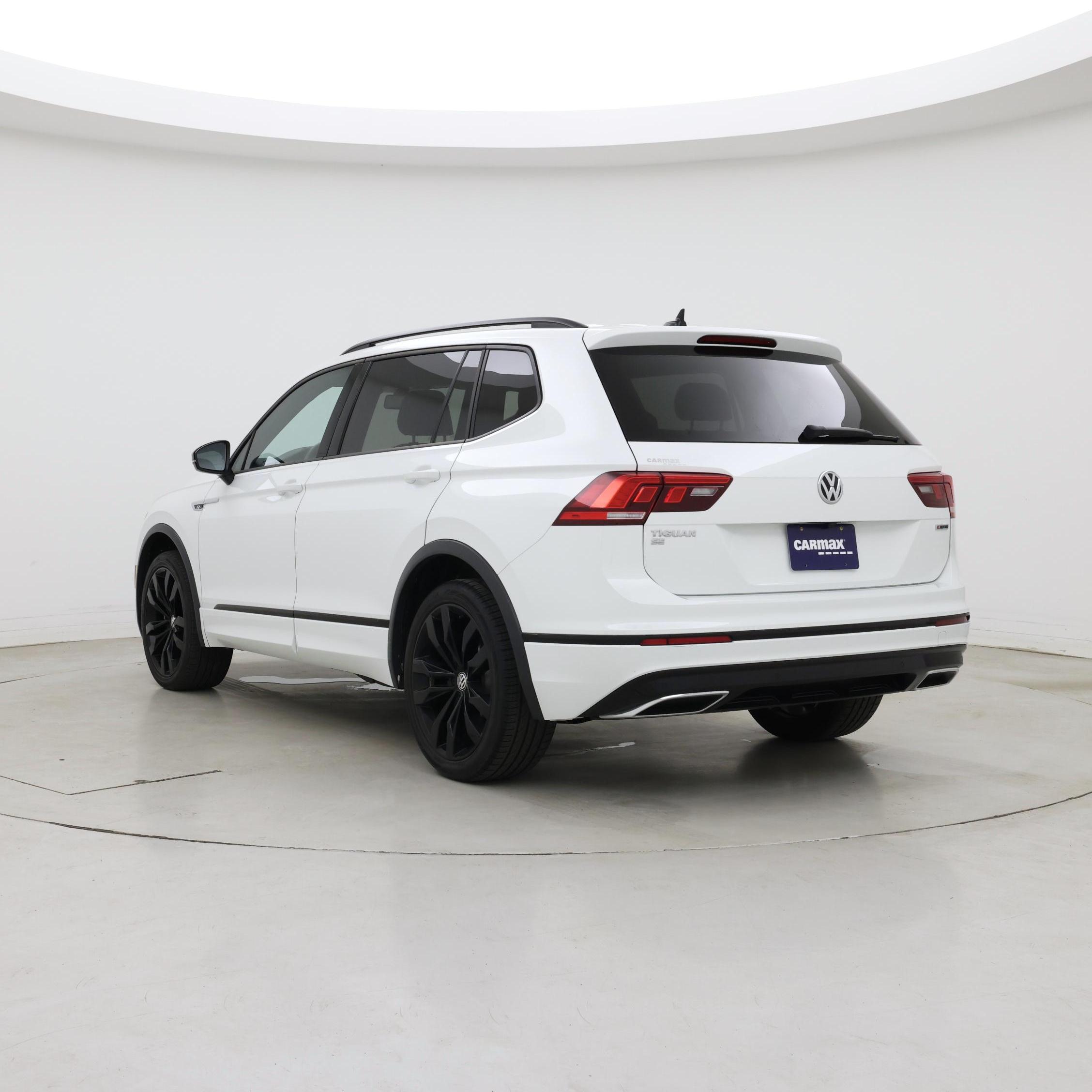 Thumbnail: 2021 Volkswagen Tiguan - 2