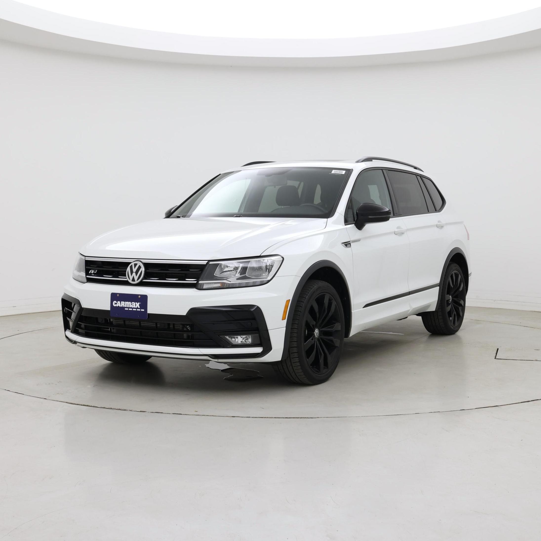Thumbnail: 2021 Volkswagen Tiguan - 4