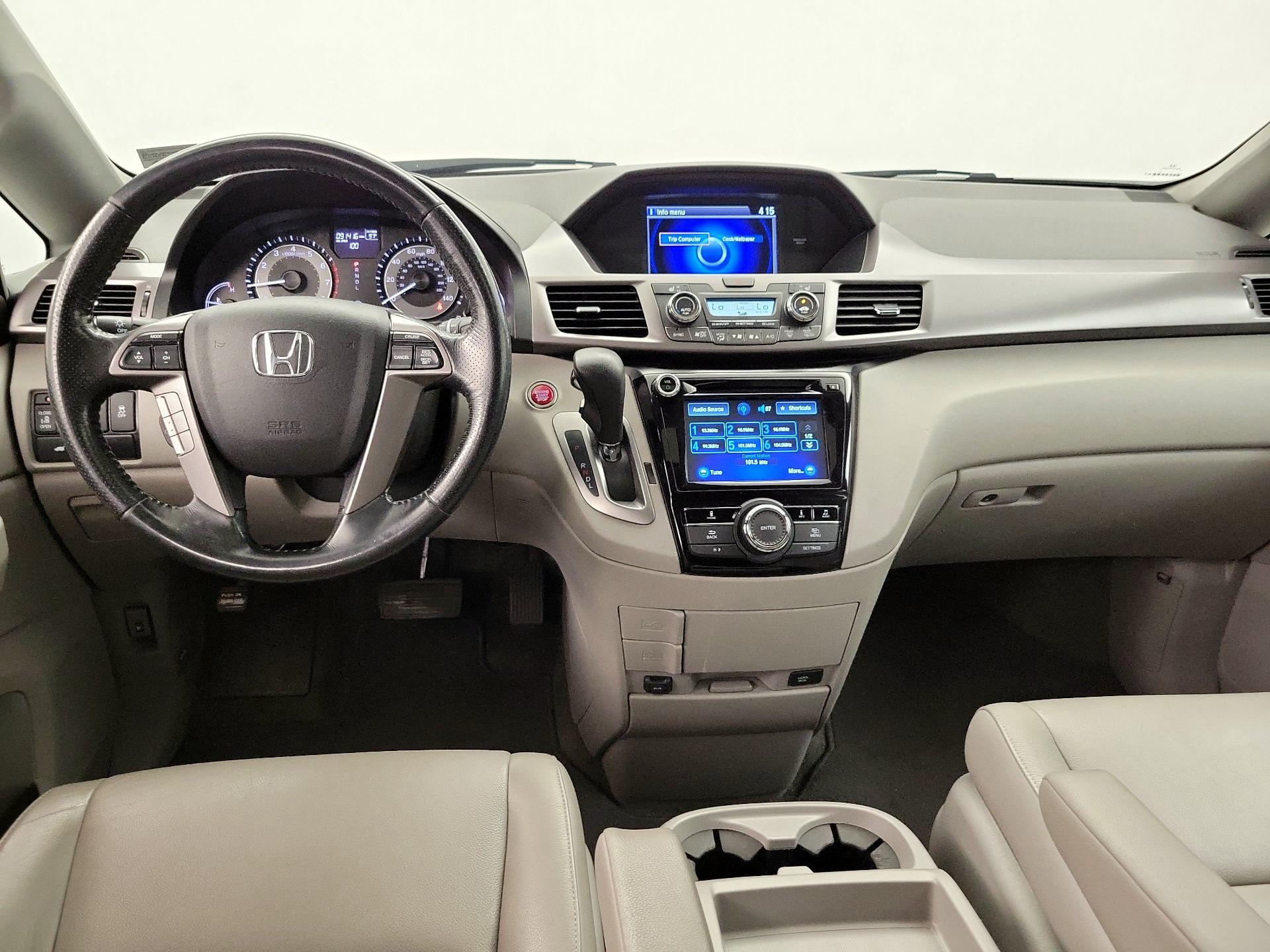 Thumbnail: 2017 Honda Odyssey - 9