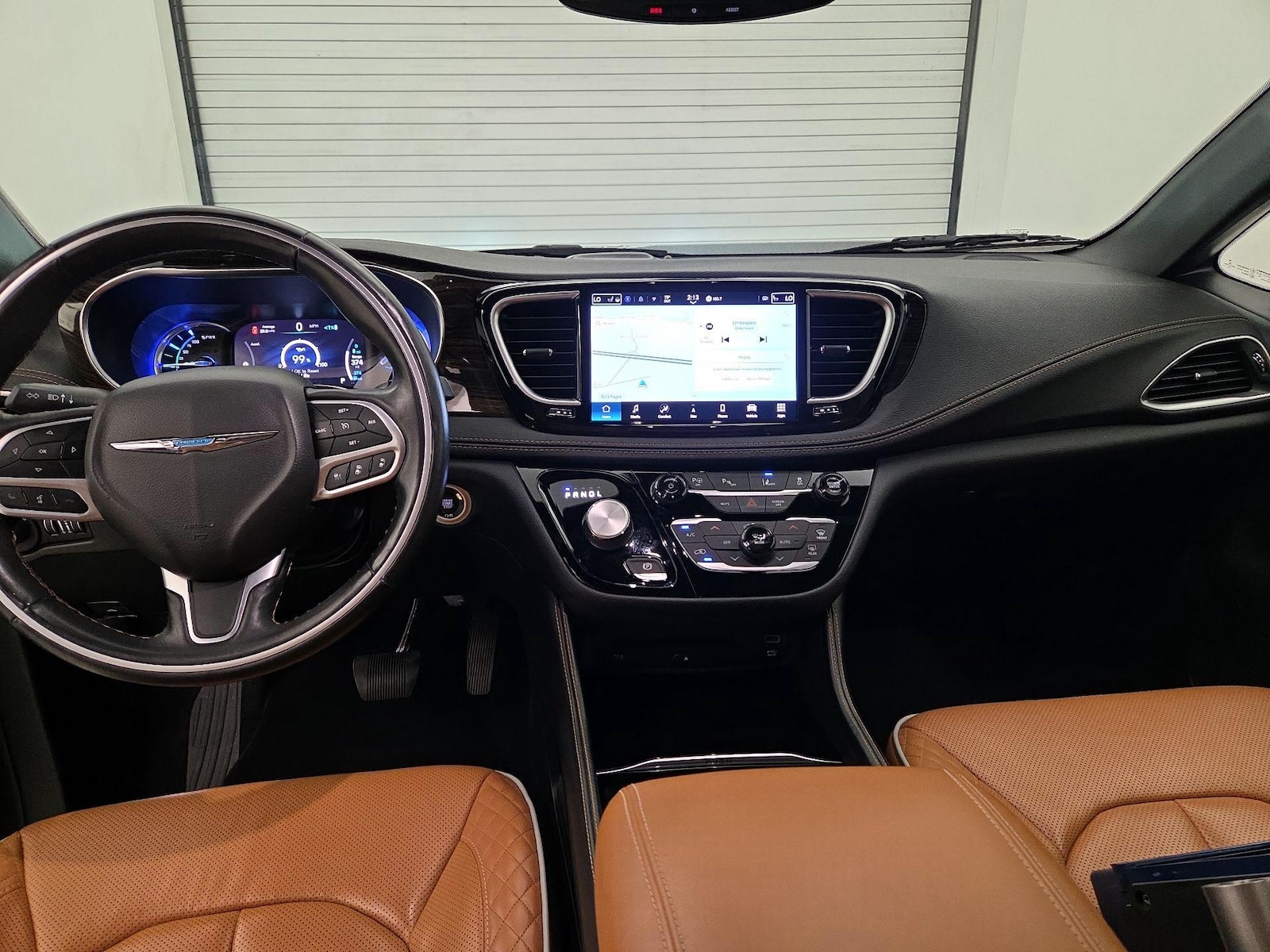 2021 Chrysler Pacifica Hybrid Pinnacle Hybrid - Photo 10