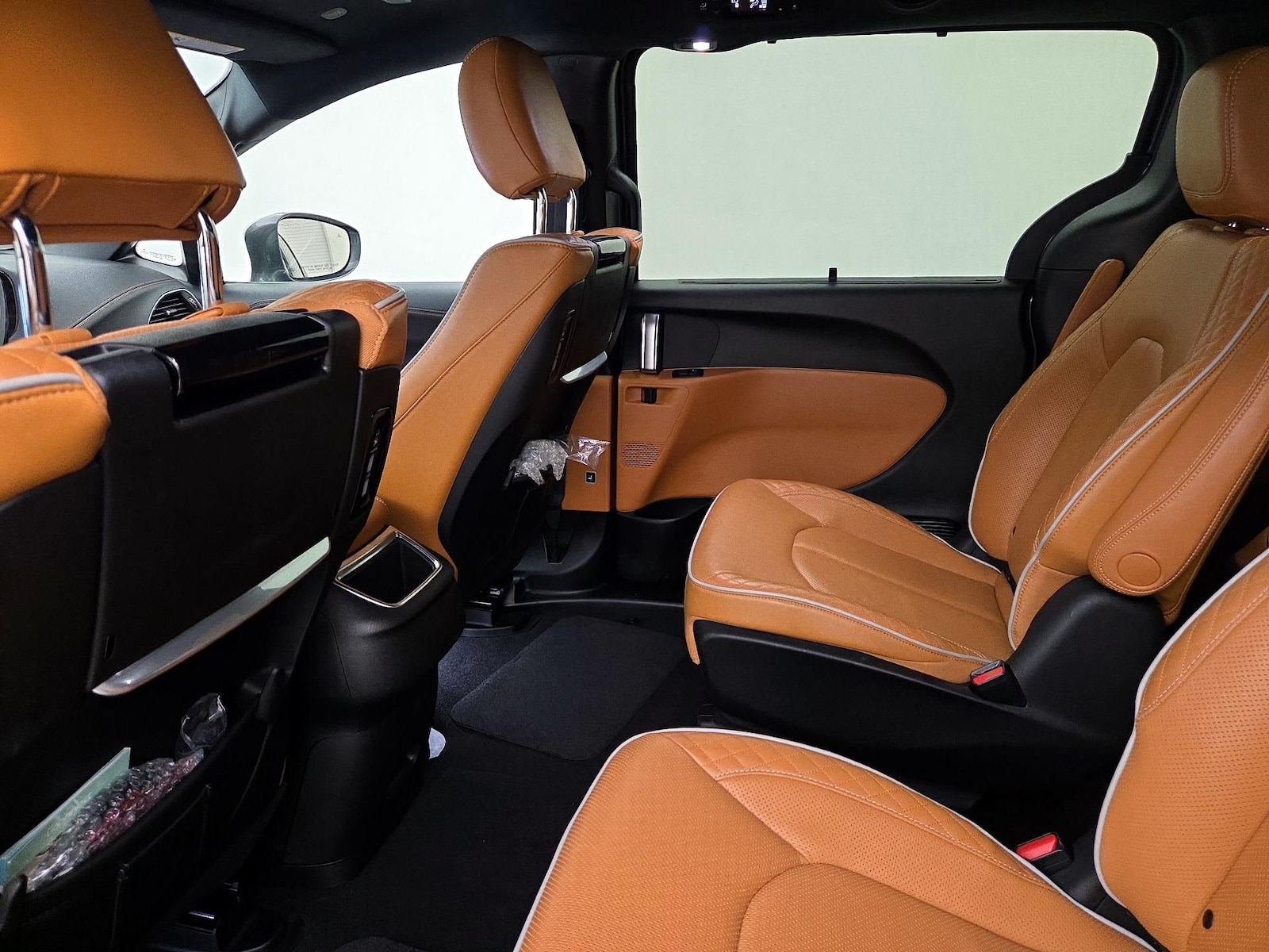 2021 Chrysler Pacifica Hybrid Pinnacle Hybrid - Photo 17