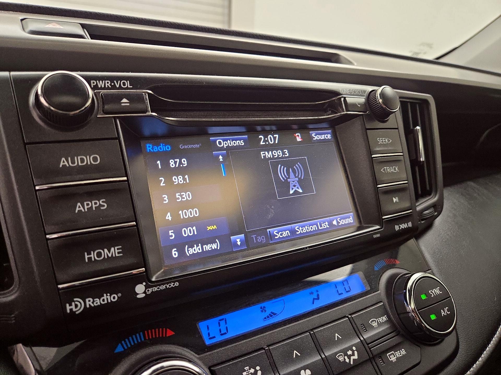 Thumbnail: 2018 Toyota RAV4 - 13