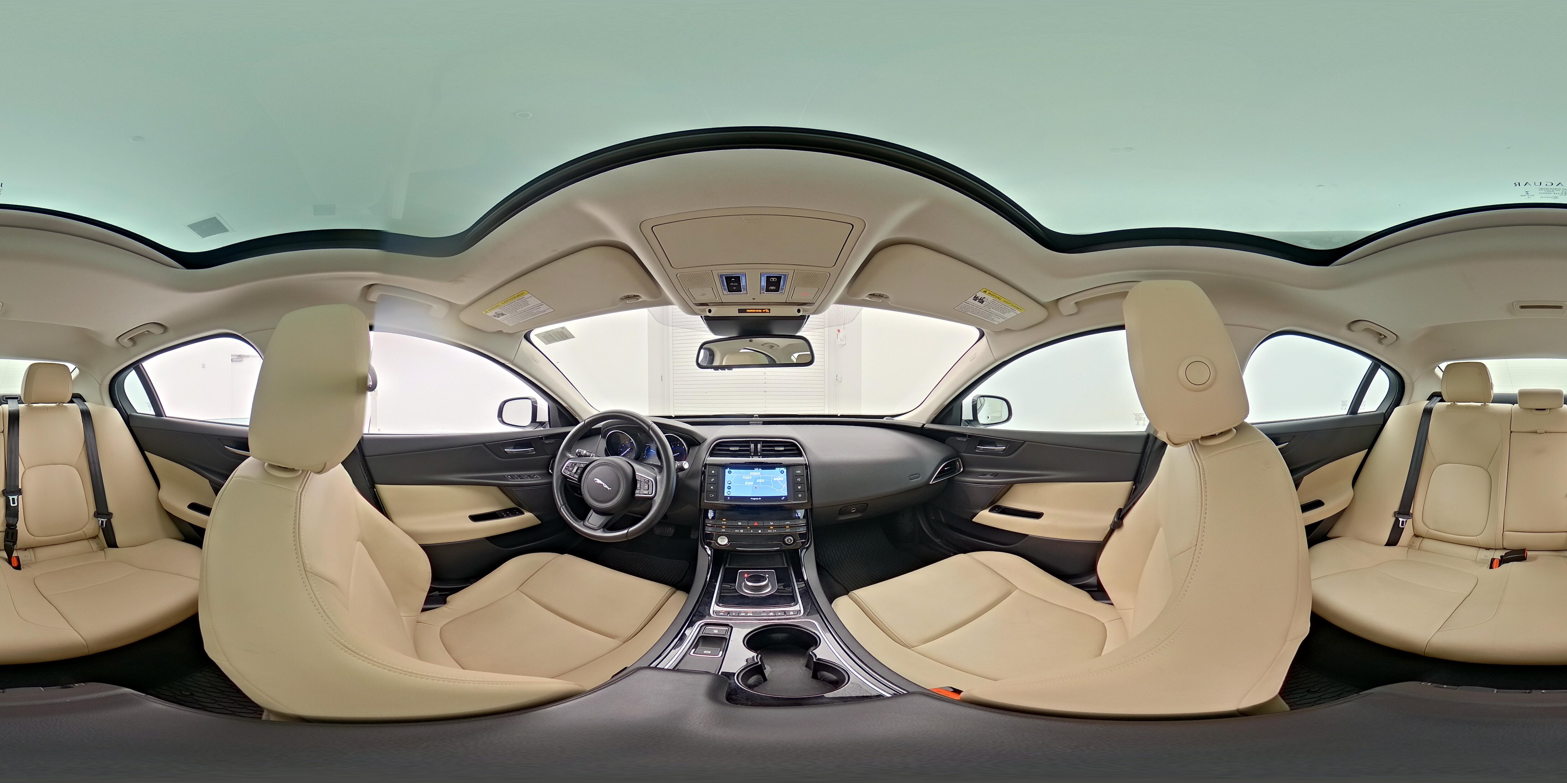 2017 Jaguar XE Premium - Photo 27