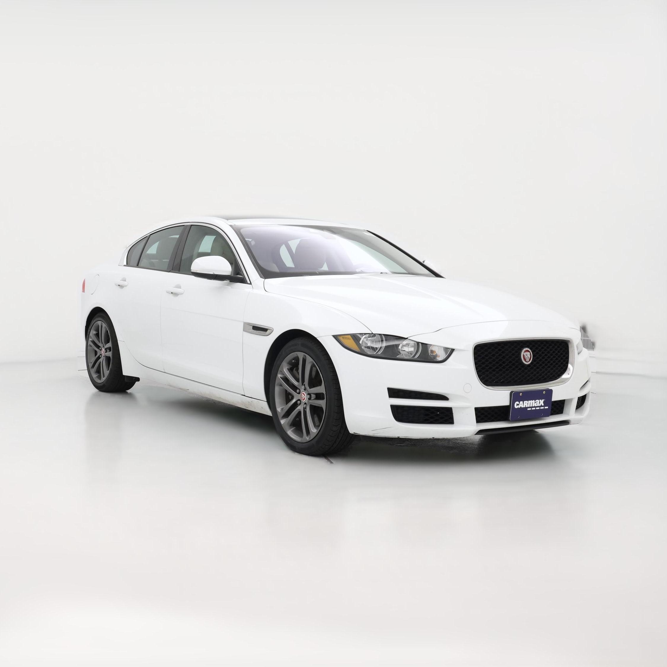 Thumbnail: 2017 Jaguar XE - 1
