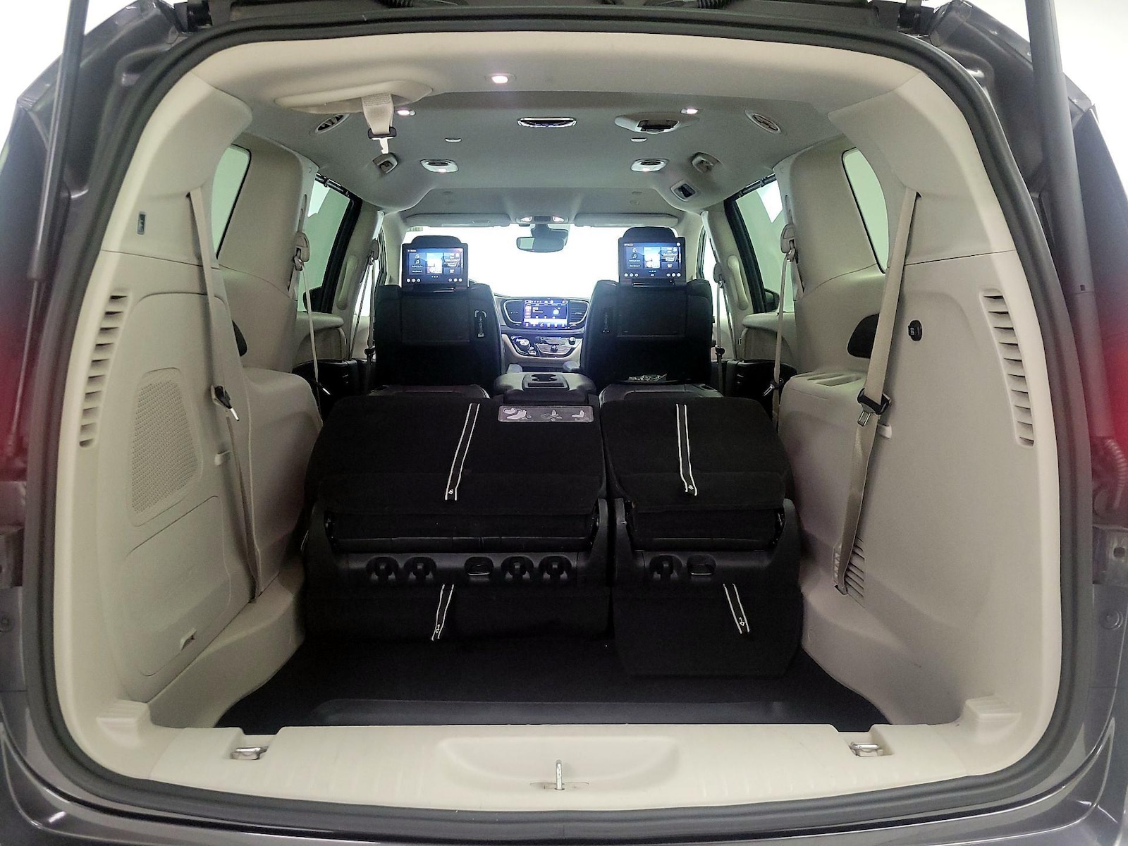 2021 Chrysler Pacifica Touring L - Photo 23