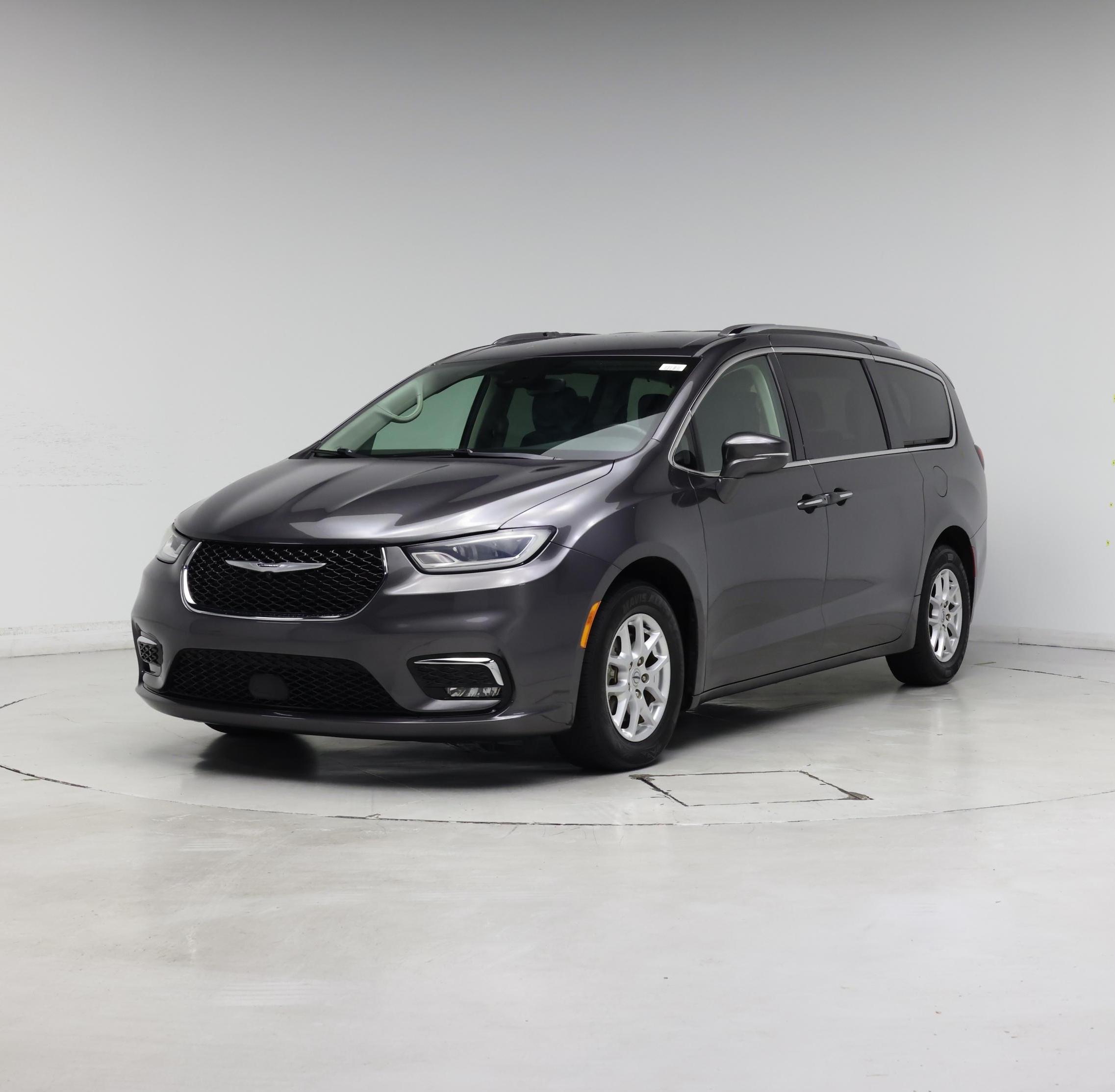 Thumbnail: 2021 Chrysler Pacifica - 4
