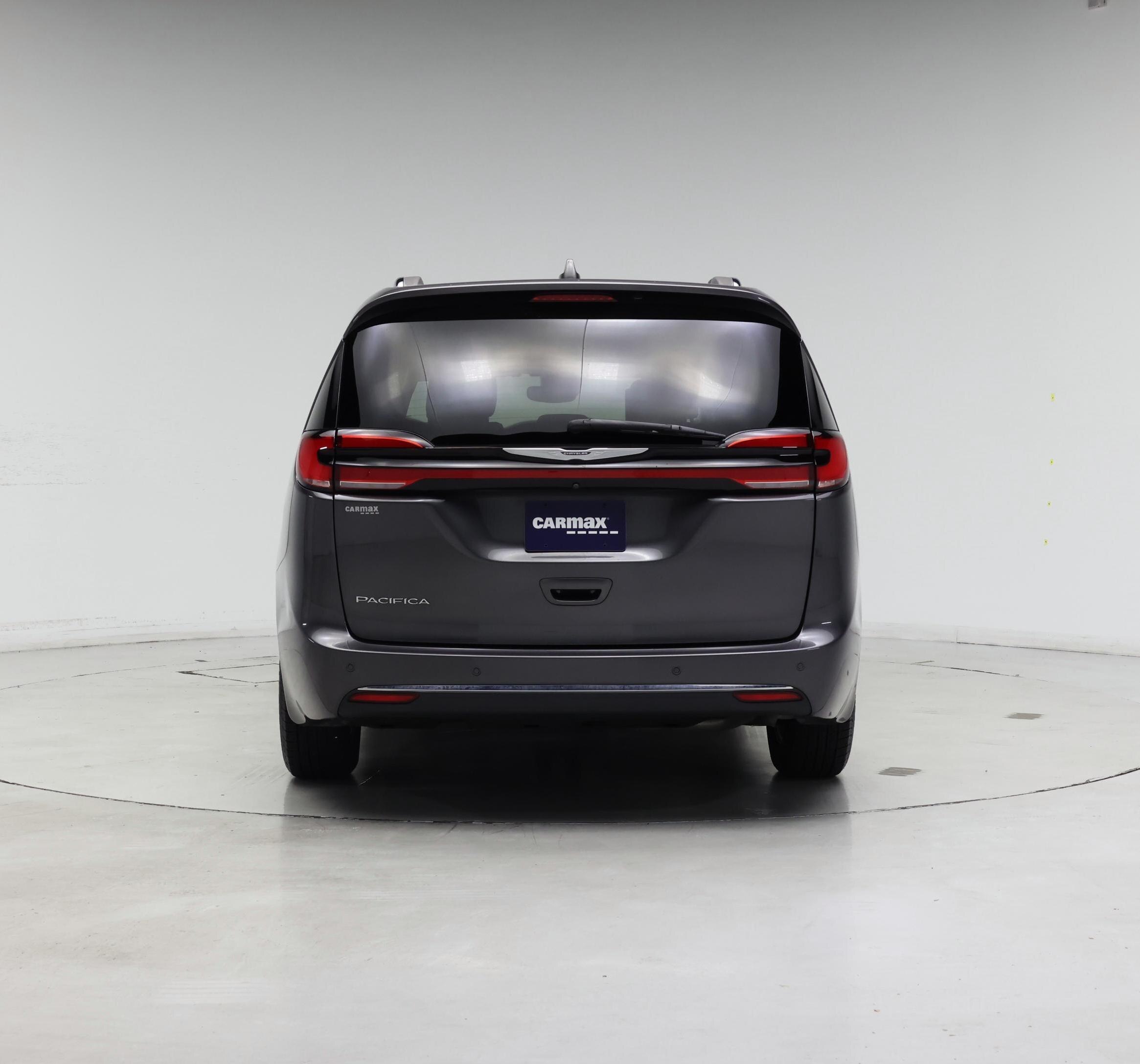 Thumbnail: 2021 Chrysler Pacifica - 6