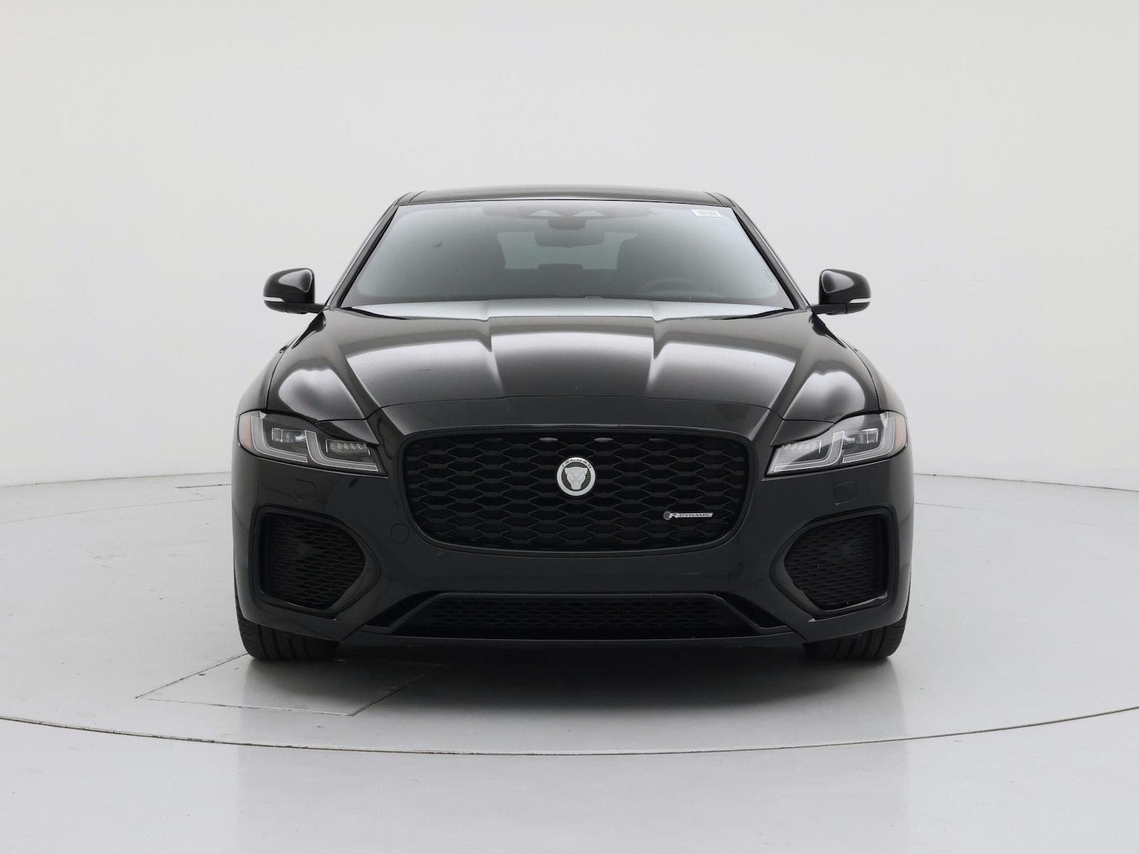 2024 Jaguar XF R-Dynamic SE - Photo 6