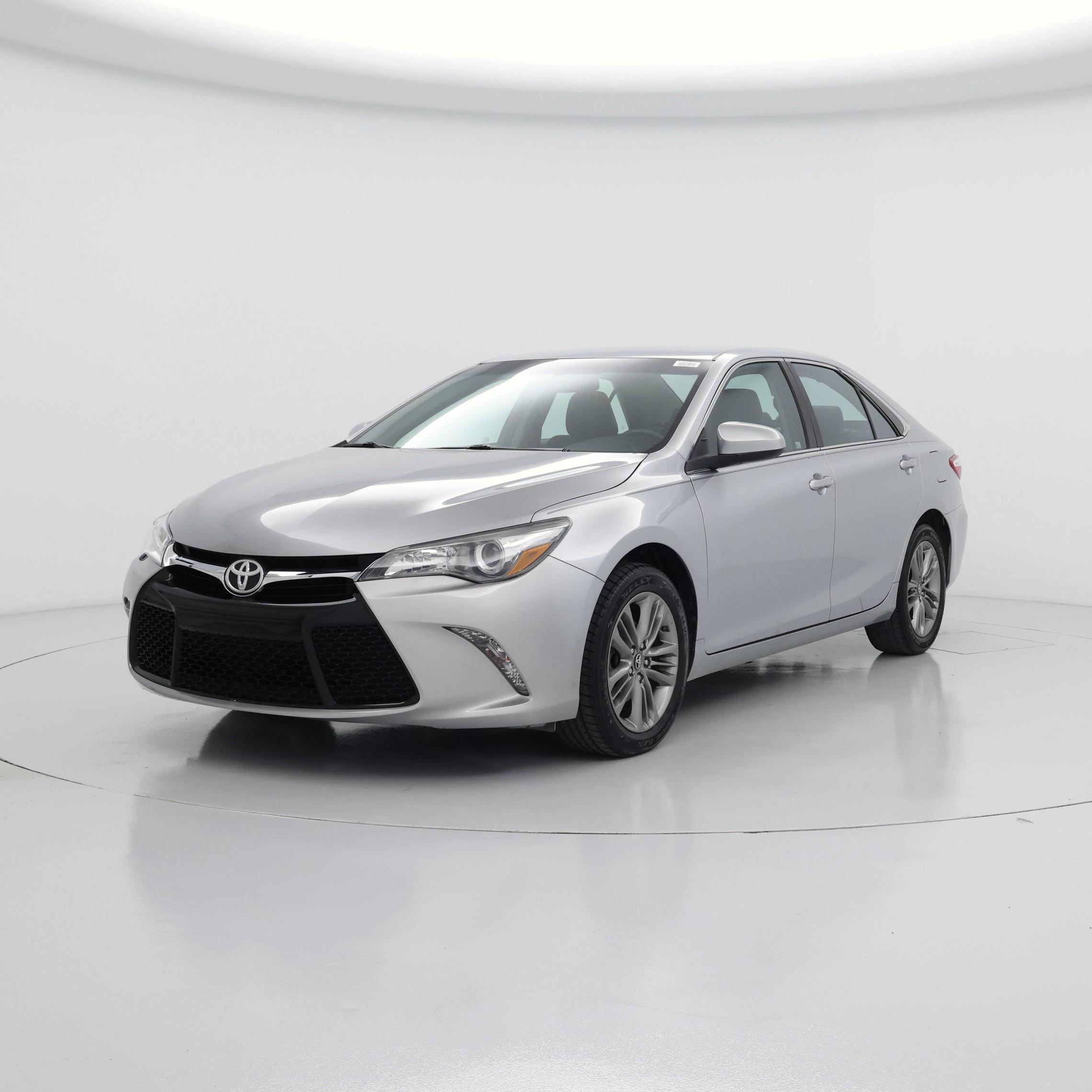 Thumbnail: 2017 Toyota Camry - 4