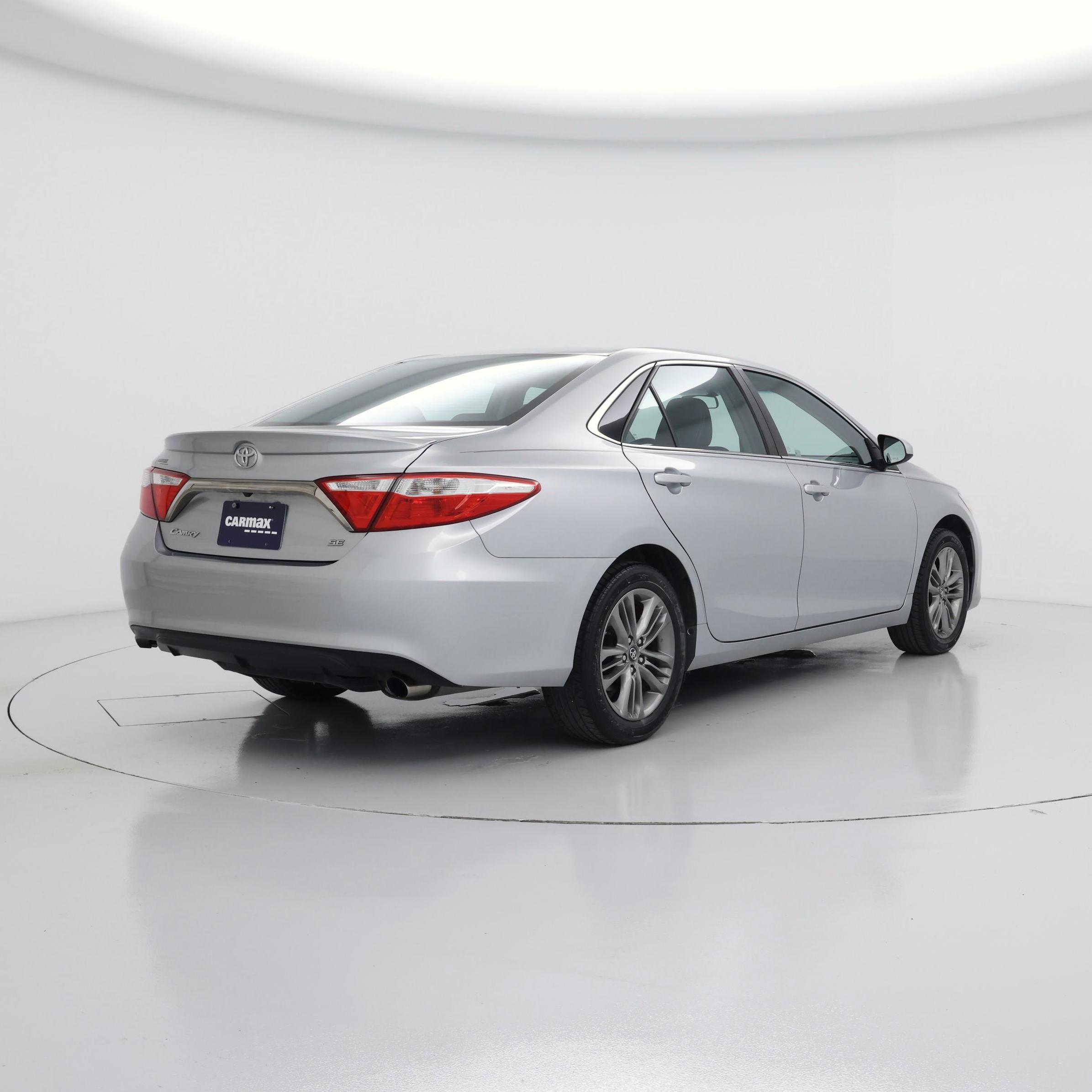Thumbnail: 2017 Toyota Camry - 8