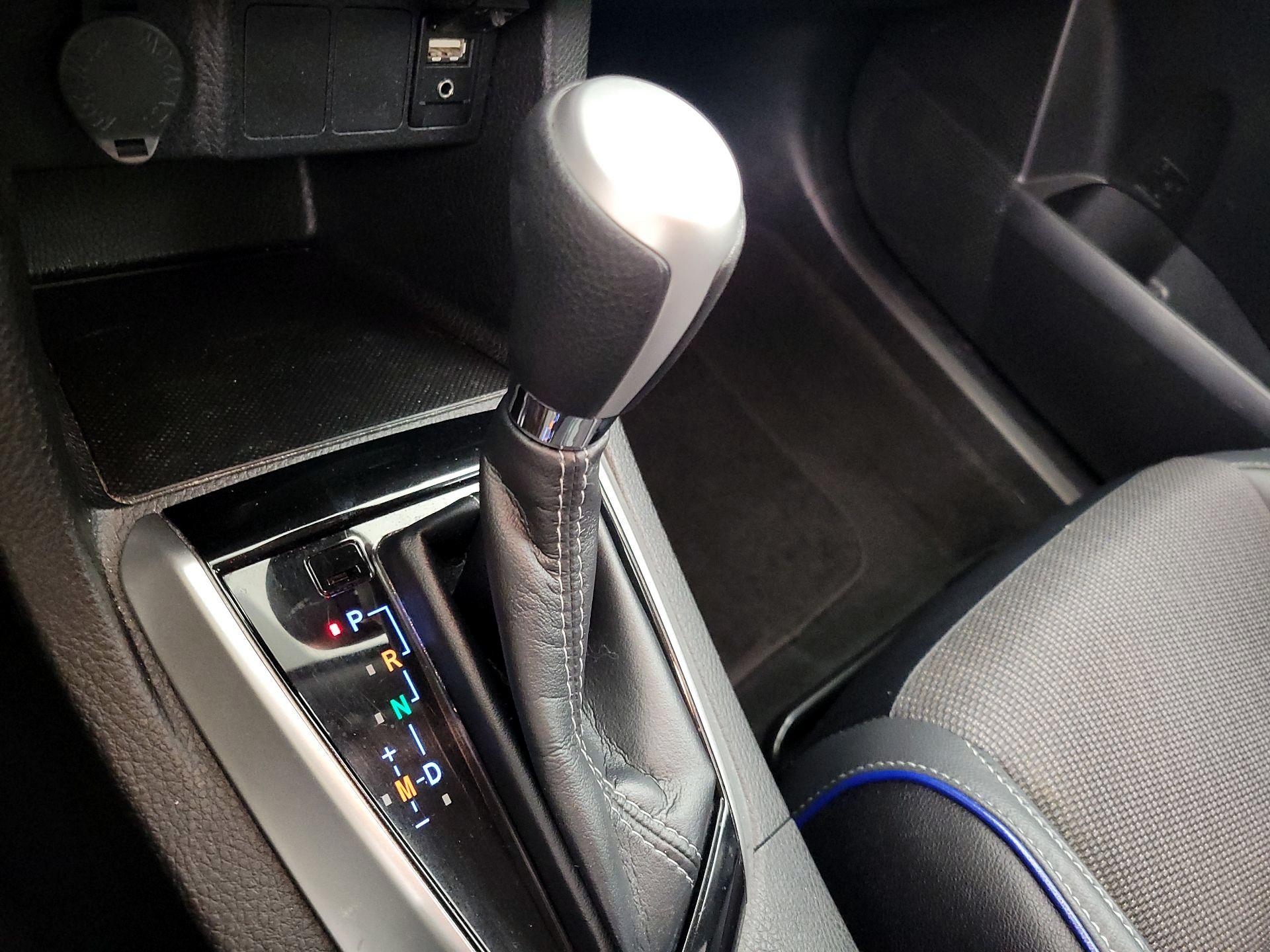 Thumbnail: 2019 Toyota Corolla - 17
