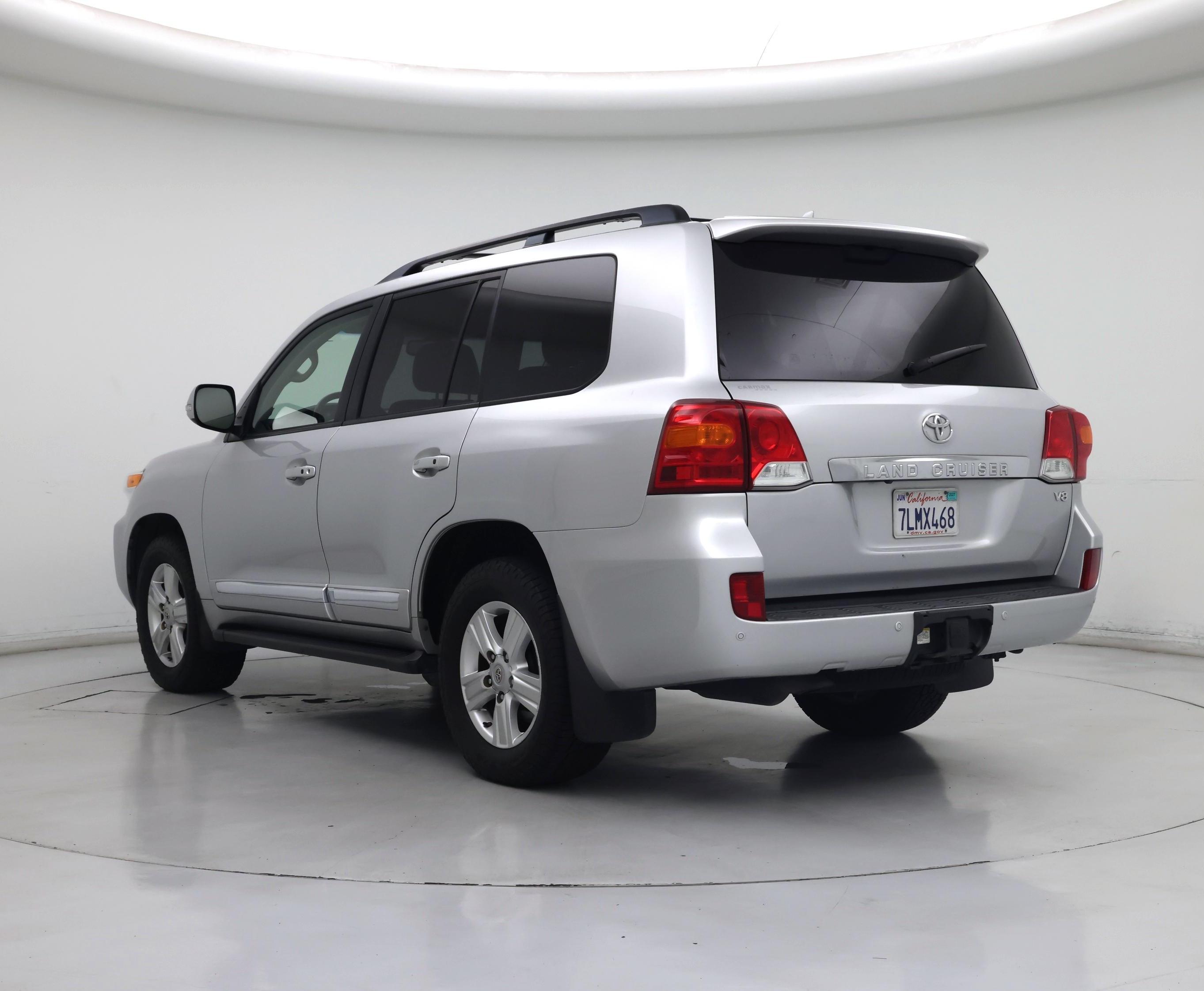 Thumbnail: 2015 Toyota Land Cruiser - 2