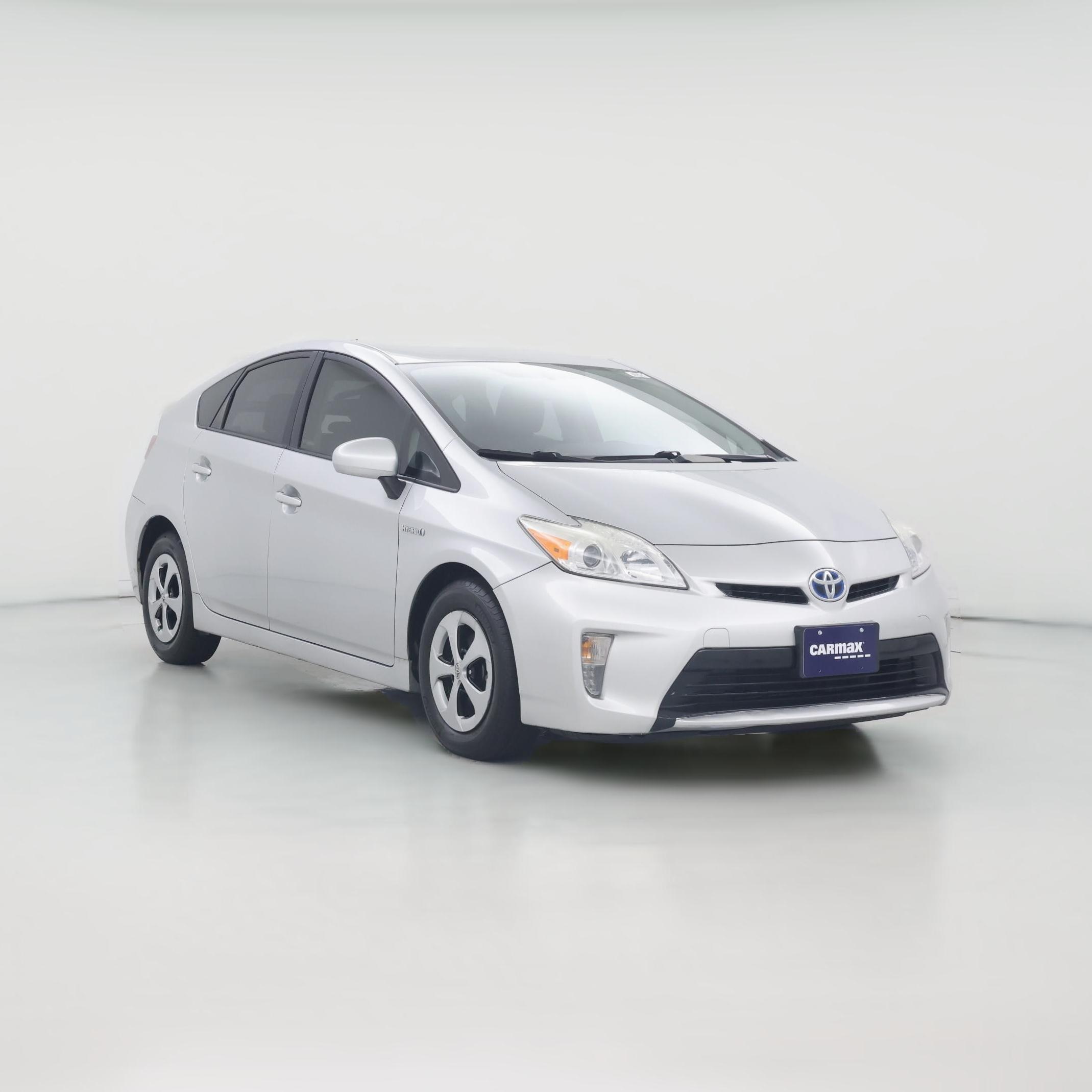 Thumbnail: 2015 Toyota Prius - 1