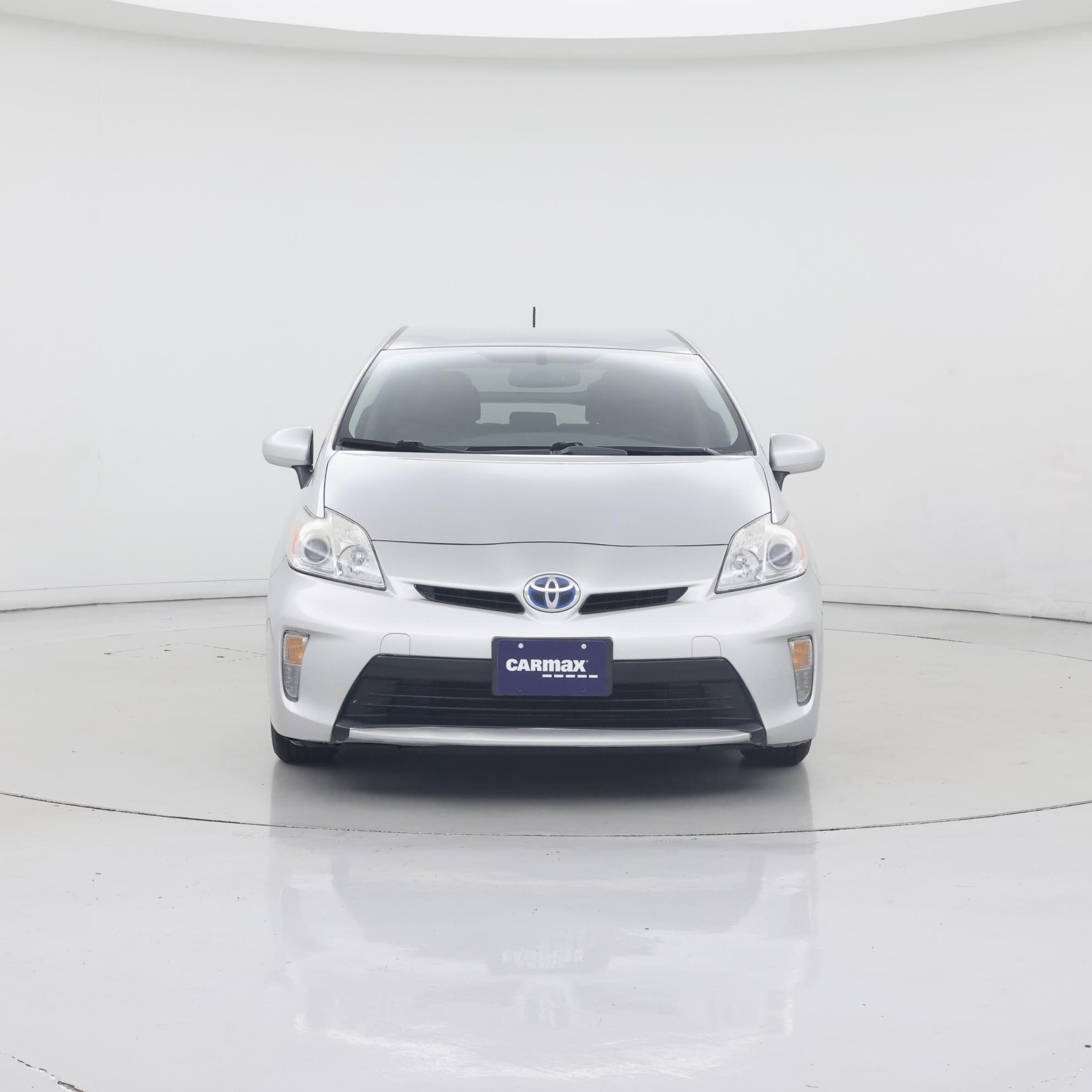 Thumbnail: 2015 Toyota Prius - 5