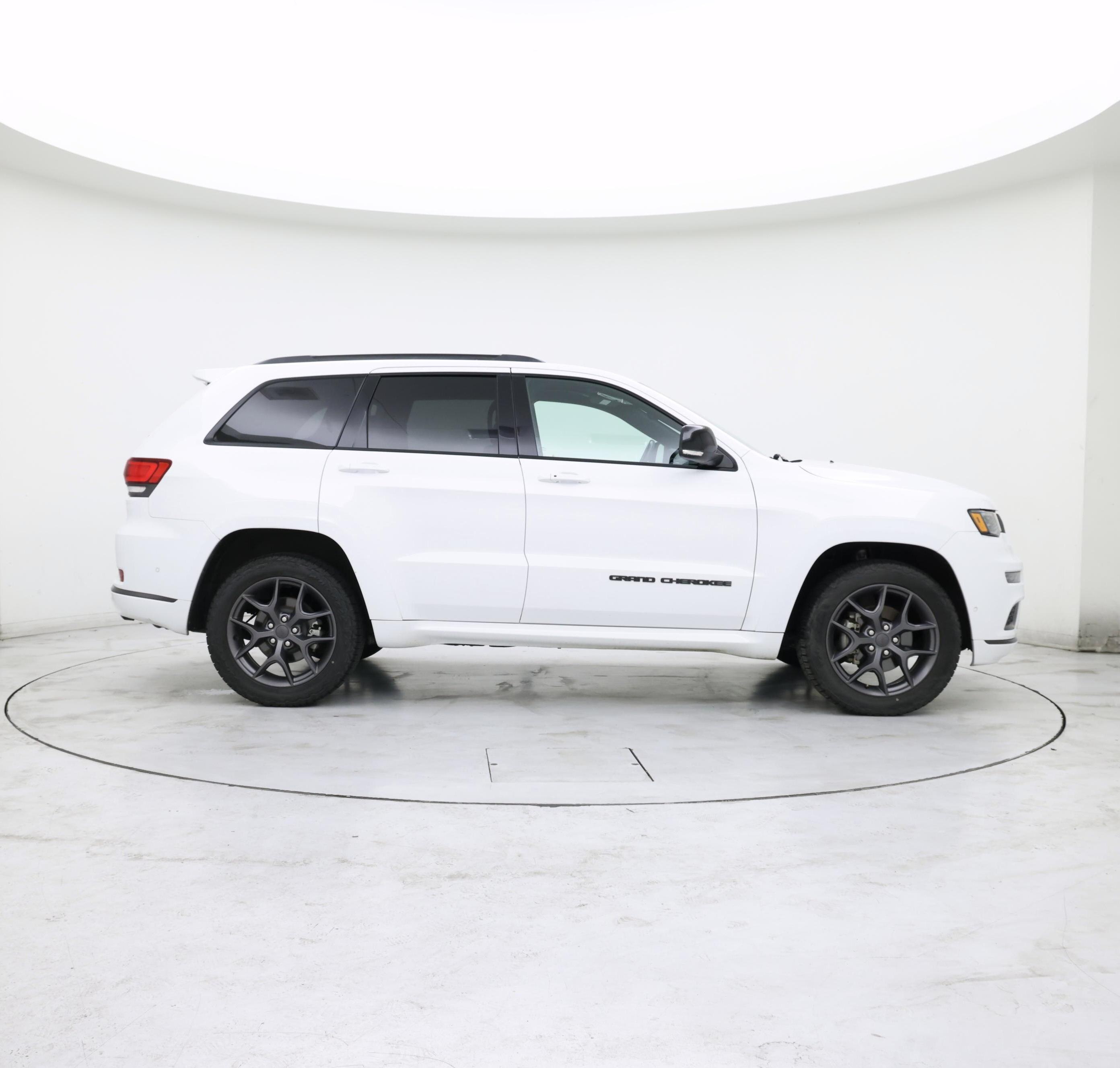 Thumbnail: 2020 Jeep Grand Cherokee - 7