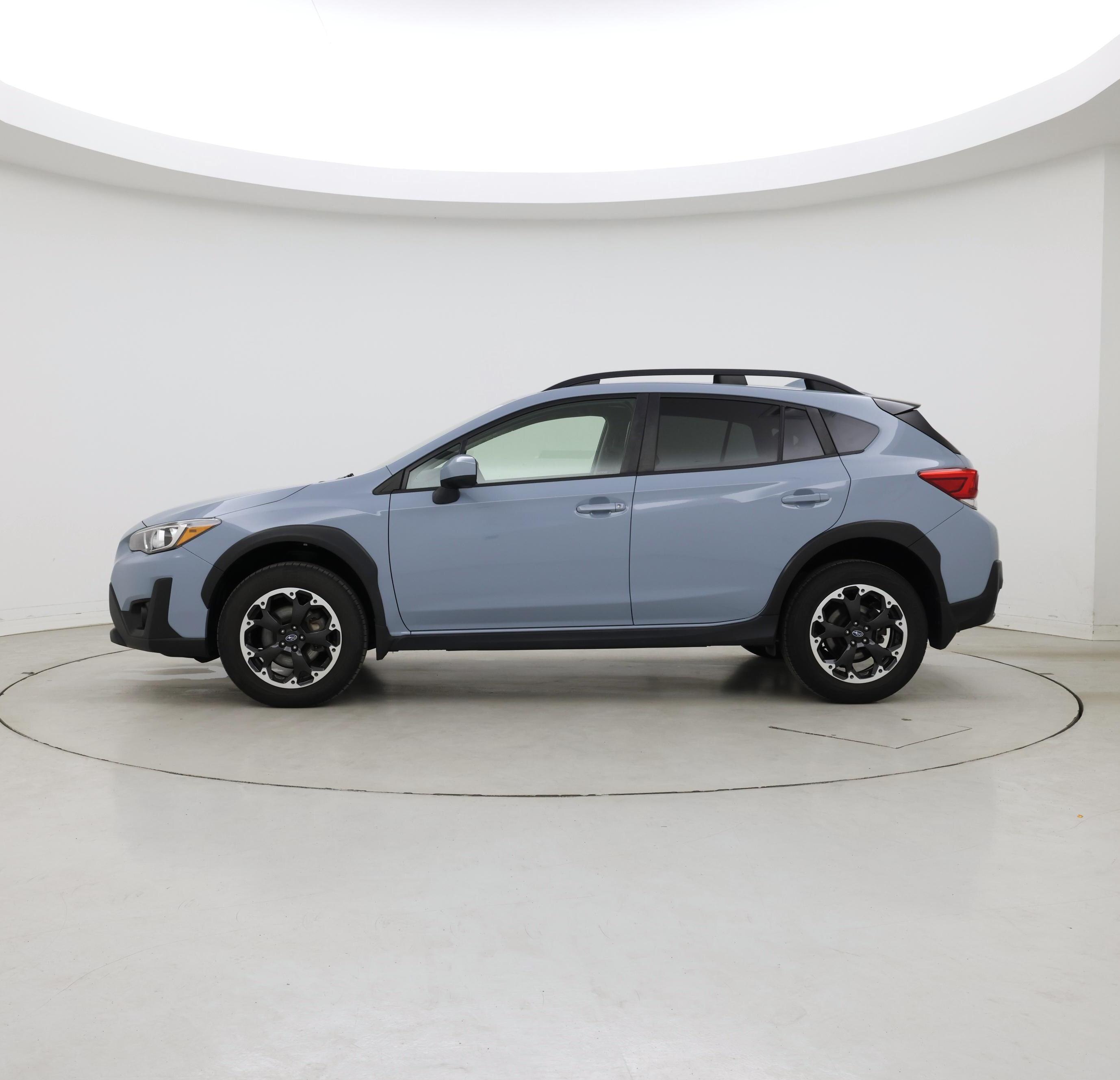 Thumbnail: 2021 Subaru Crosstrek - 3