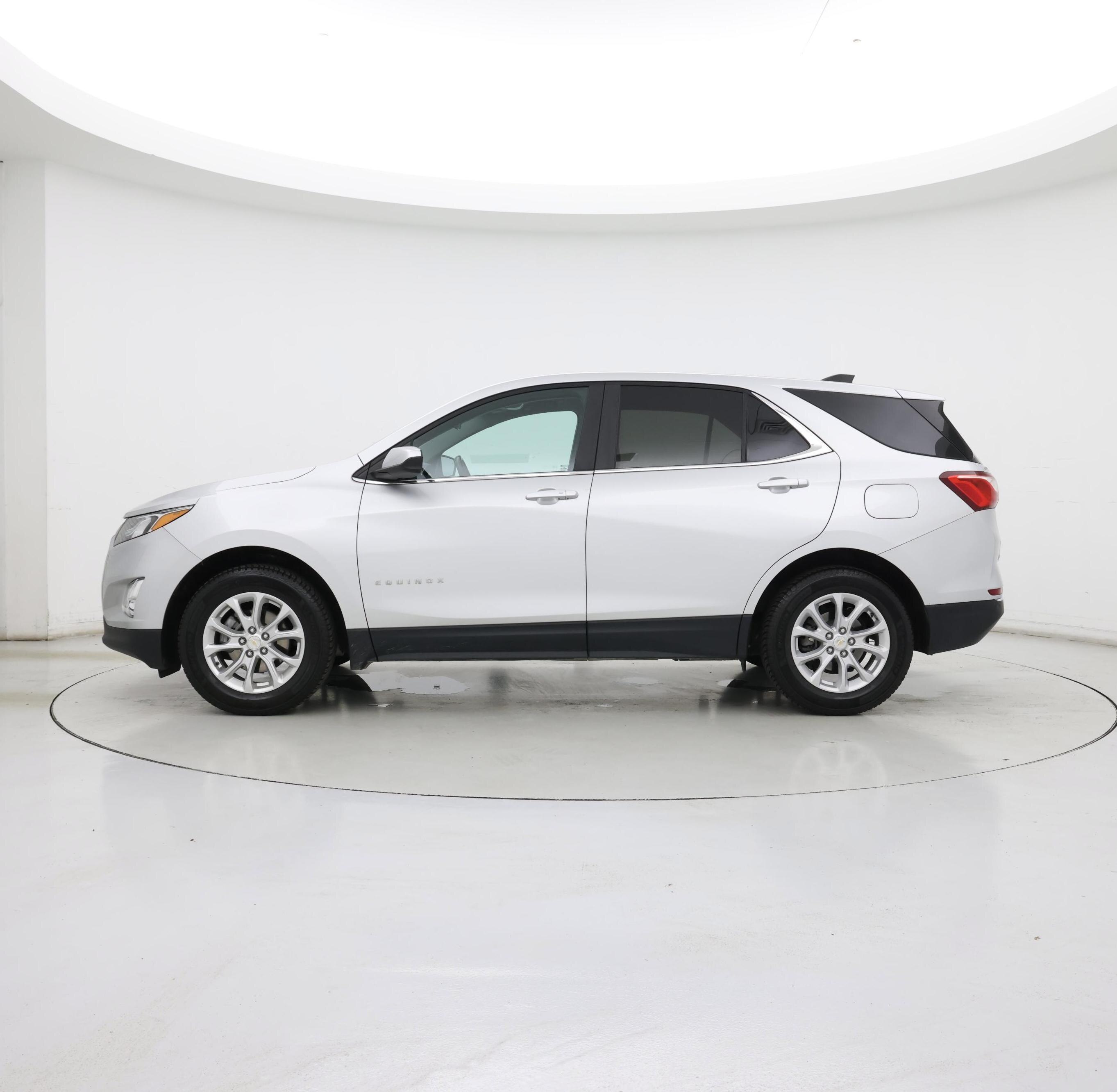 Thumbnail: 2021 Chevrolet Equinox - 3