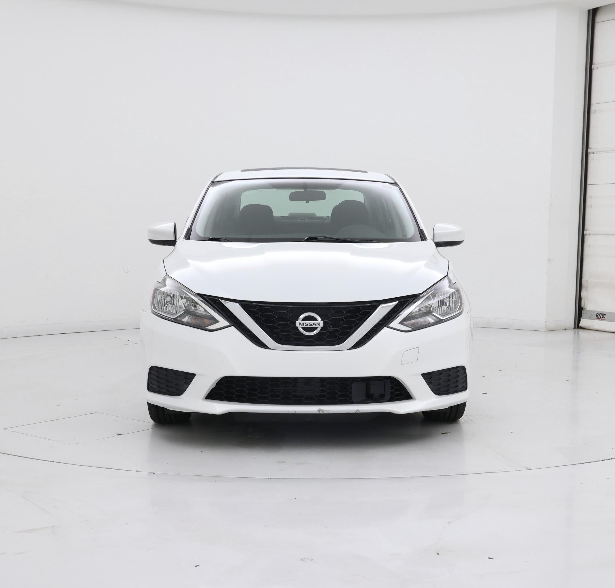 Thumbnail: 2019 Nissan Sentra - 5