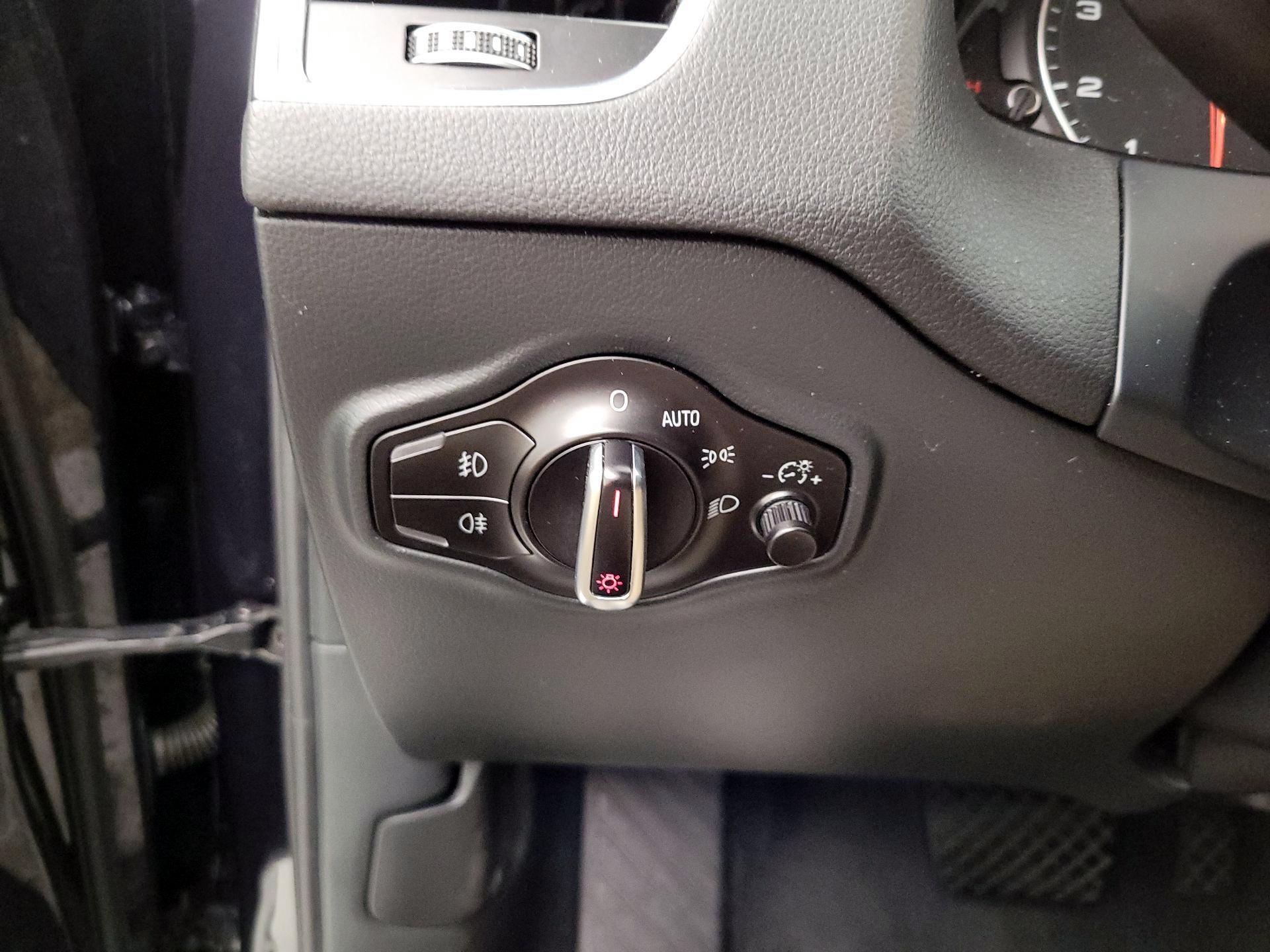 Thumbnail: 2015 Audi Q5 - 13