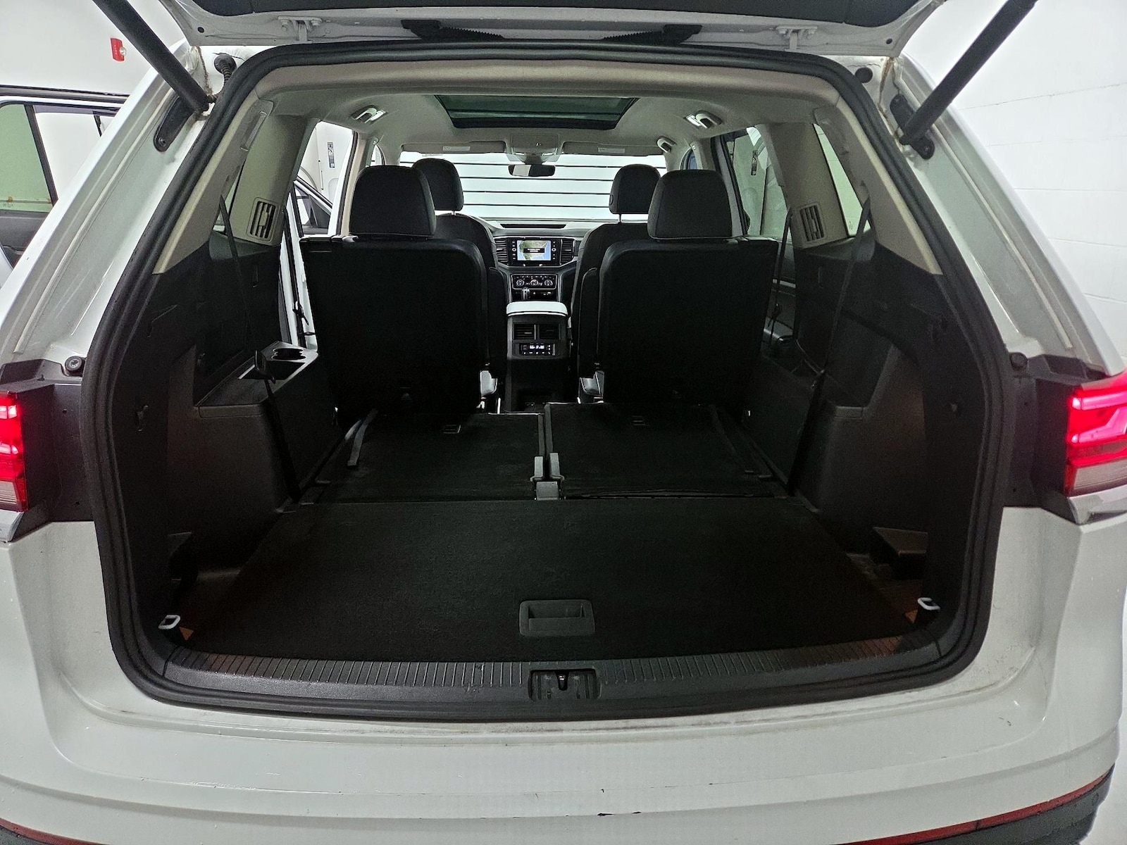 2021 Volkswagen Atlas SEL Premium - Photo 24