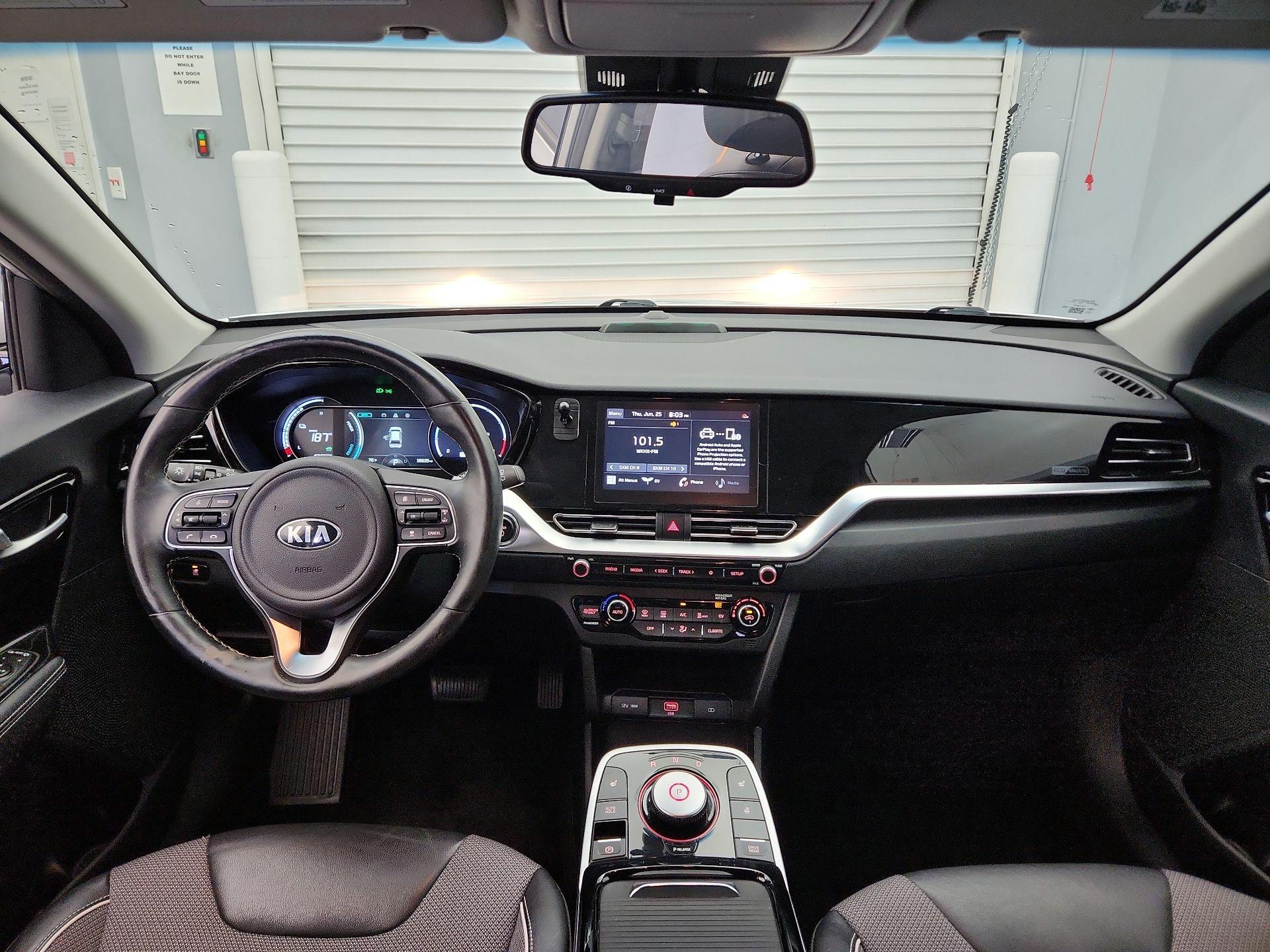Thumbnail: 2020 Kia Niro - 9