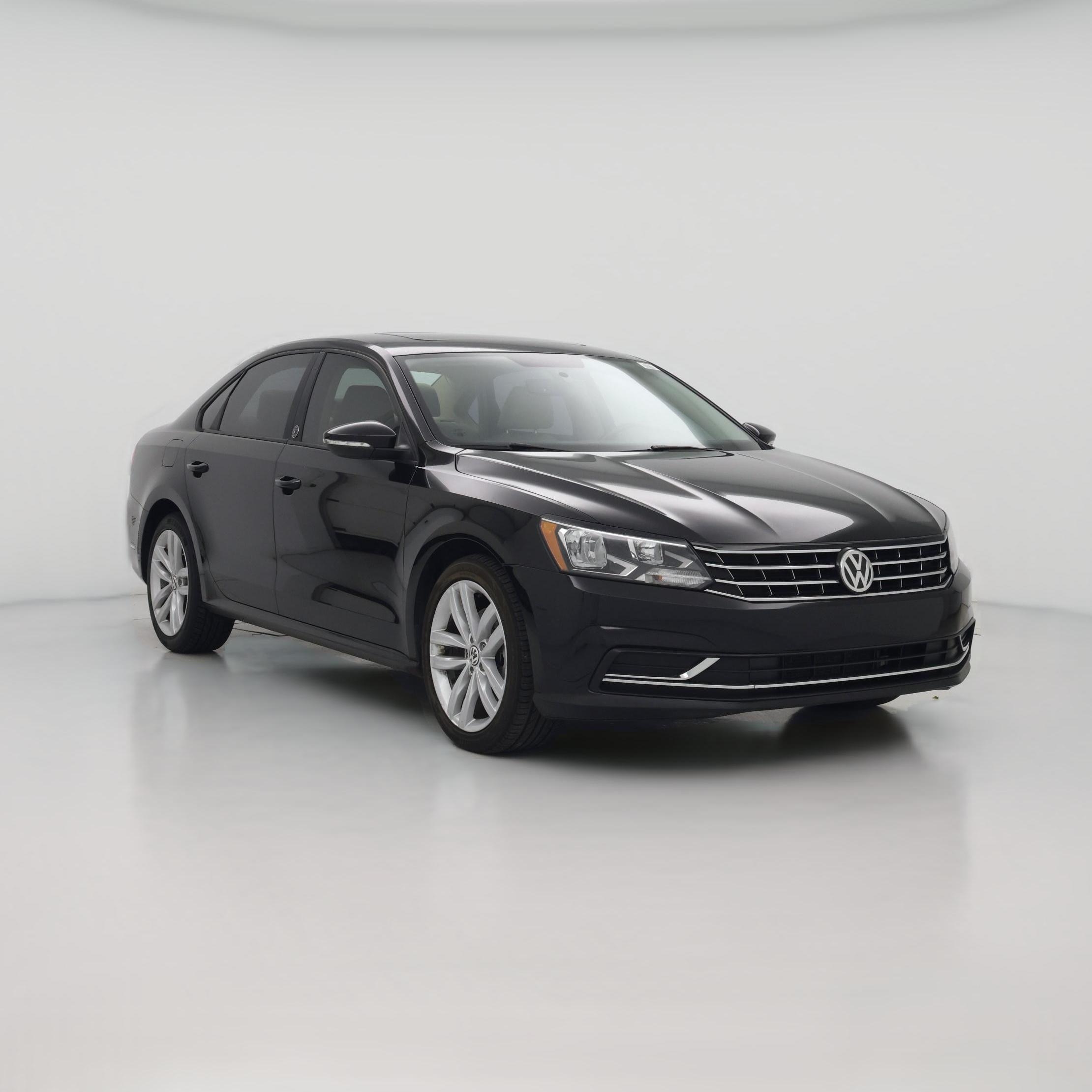 Thumbnail: 2019 Volkswagen Passat - 1