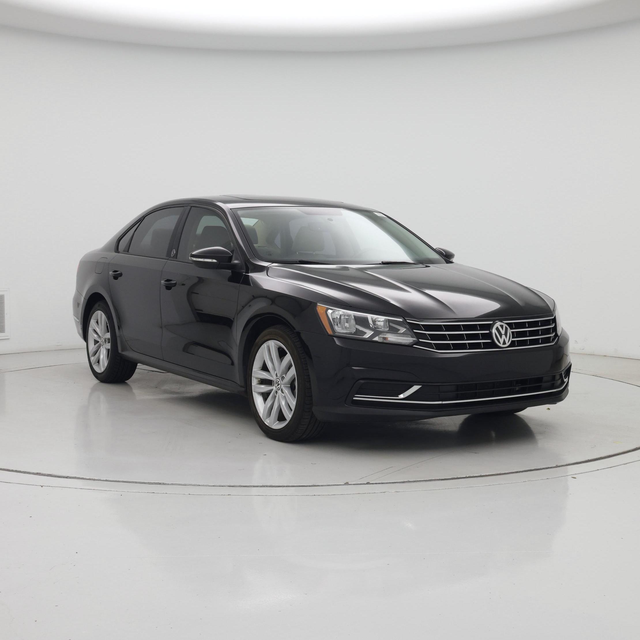 Black 2019 Volkswagen Passat Sedan Front-Wheel Drive Automatic