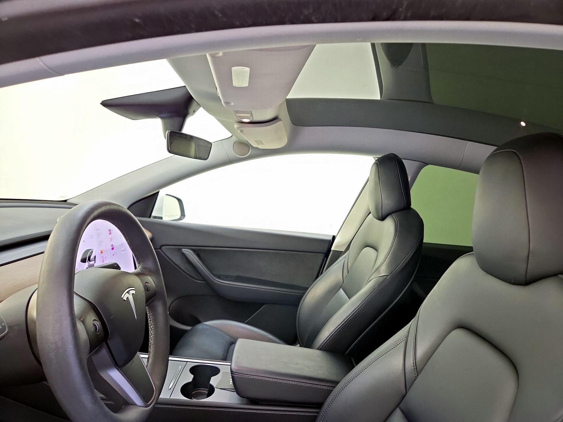 Thumbnail: 2021 Tesla Model Y - 18