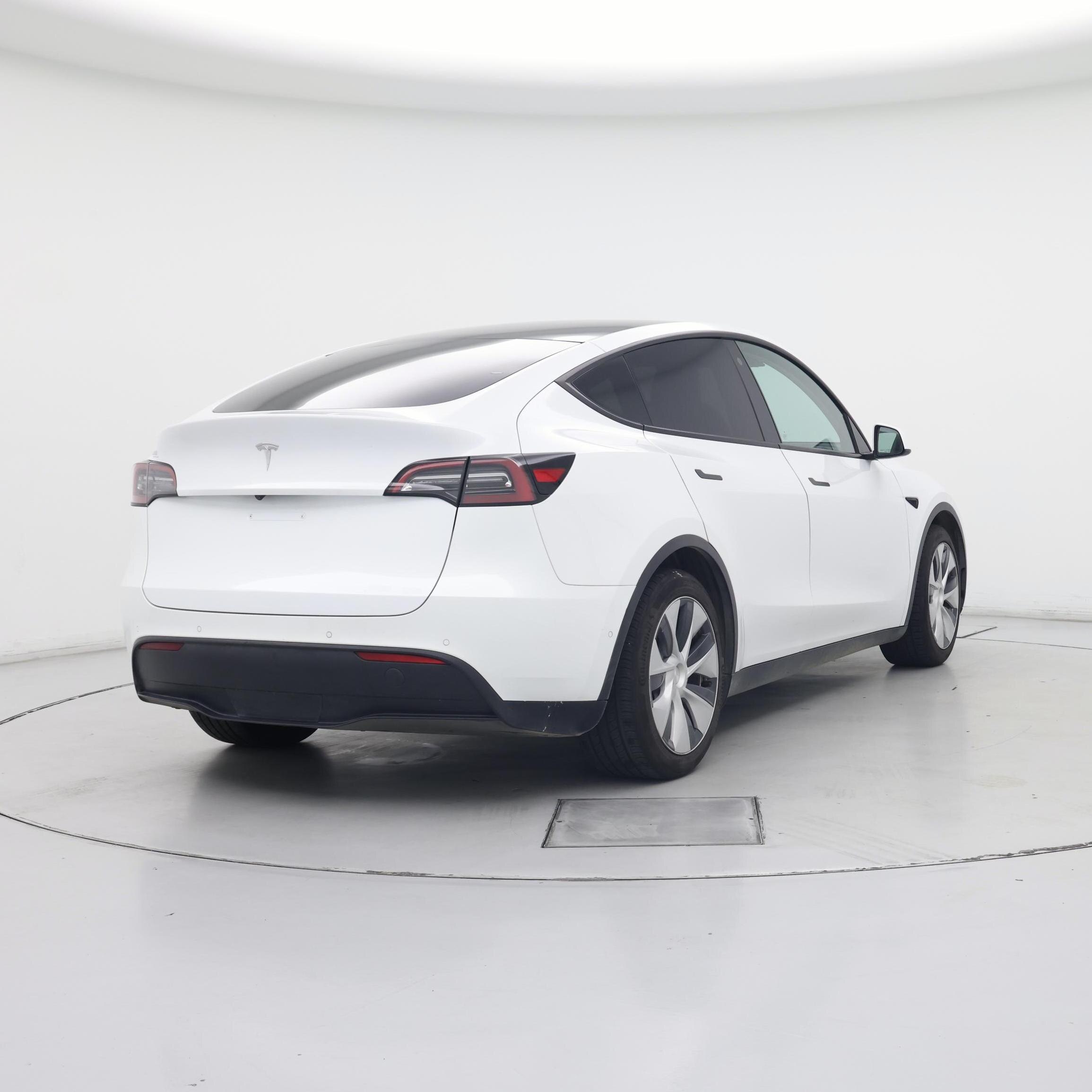Thumbnail: 2021 Tesla Model Y - 8