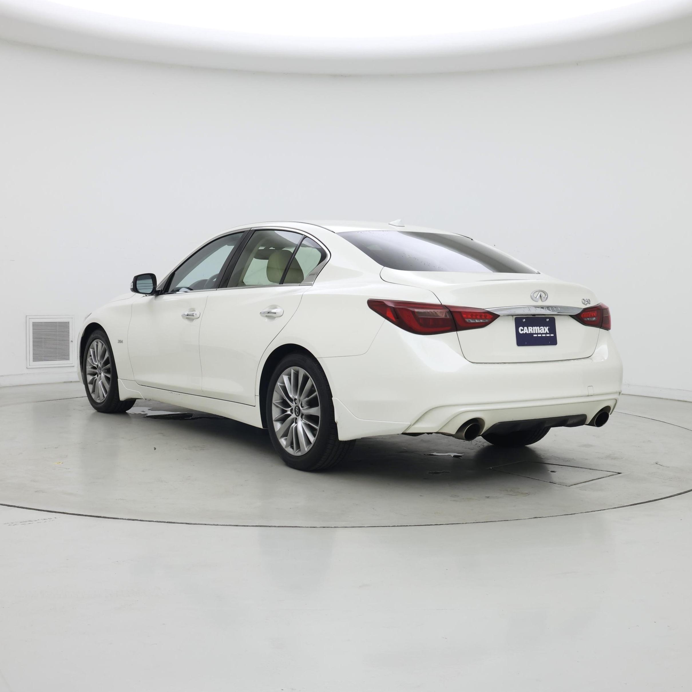 Thumbnail: 2019 INFINITI Q50 - 2