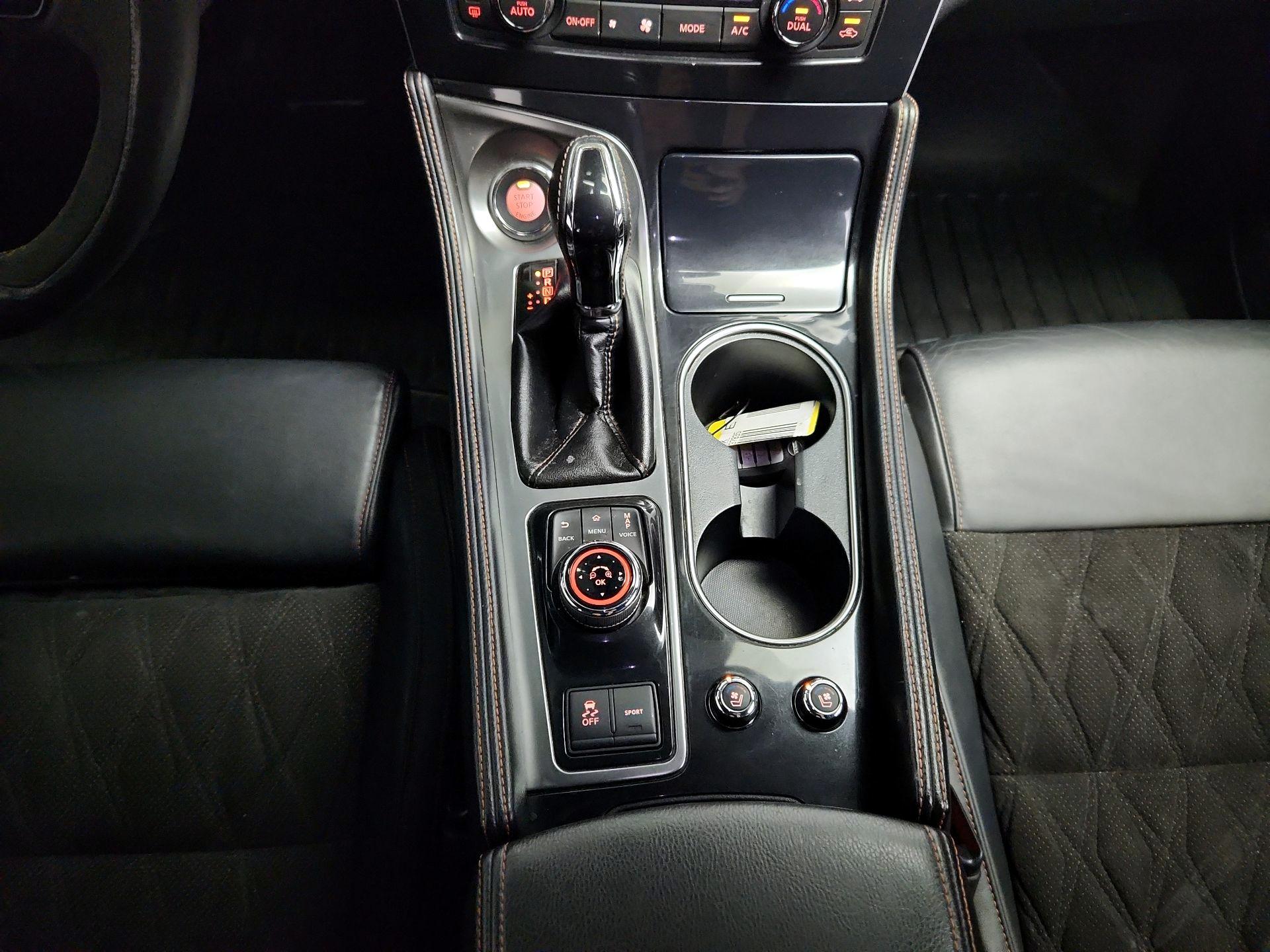 Thumbnail: 2019 Nissan Maxima - 18