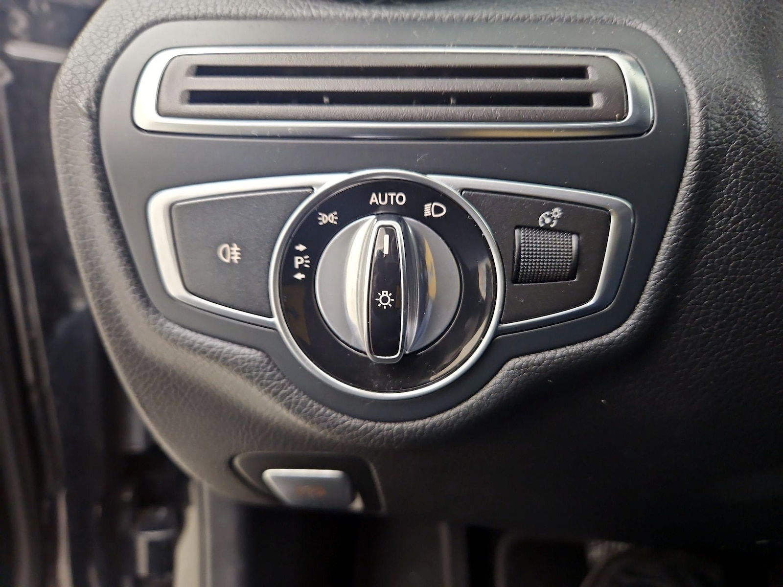2015 Mercedes-Benz C-Class C300 - Photo 14
