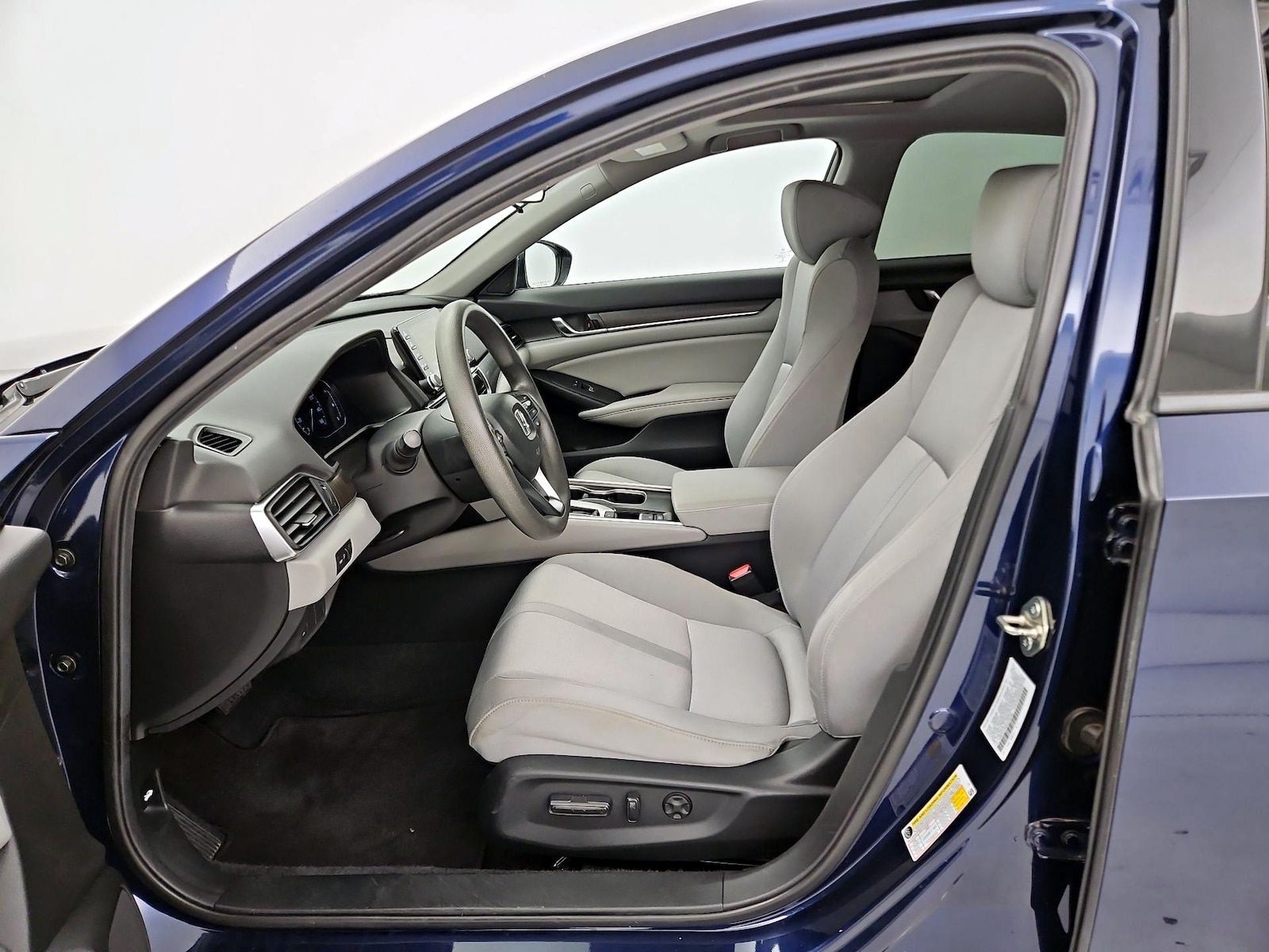2019 Honda Accord EX - Photo 12