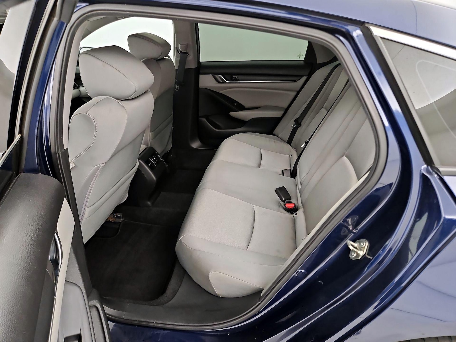 2019 Honda Accord EX - Photo 17