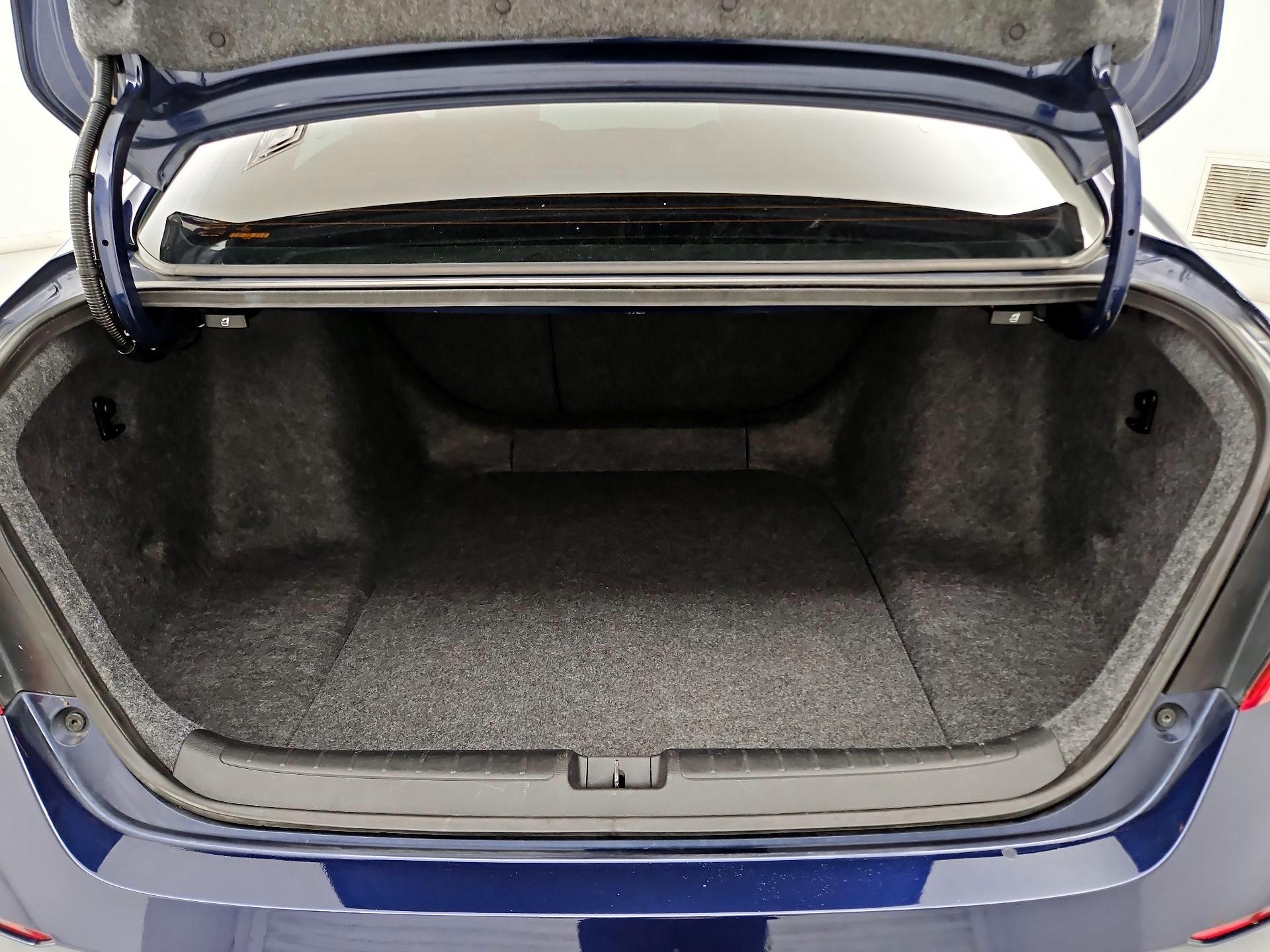 Thumbnail: 2019 Honda Accord - 17