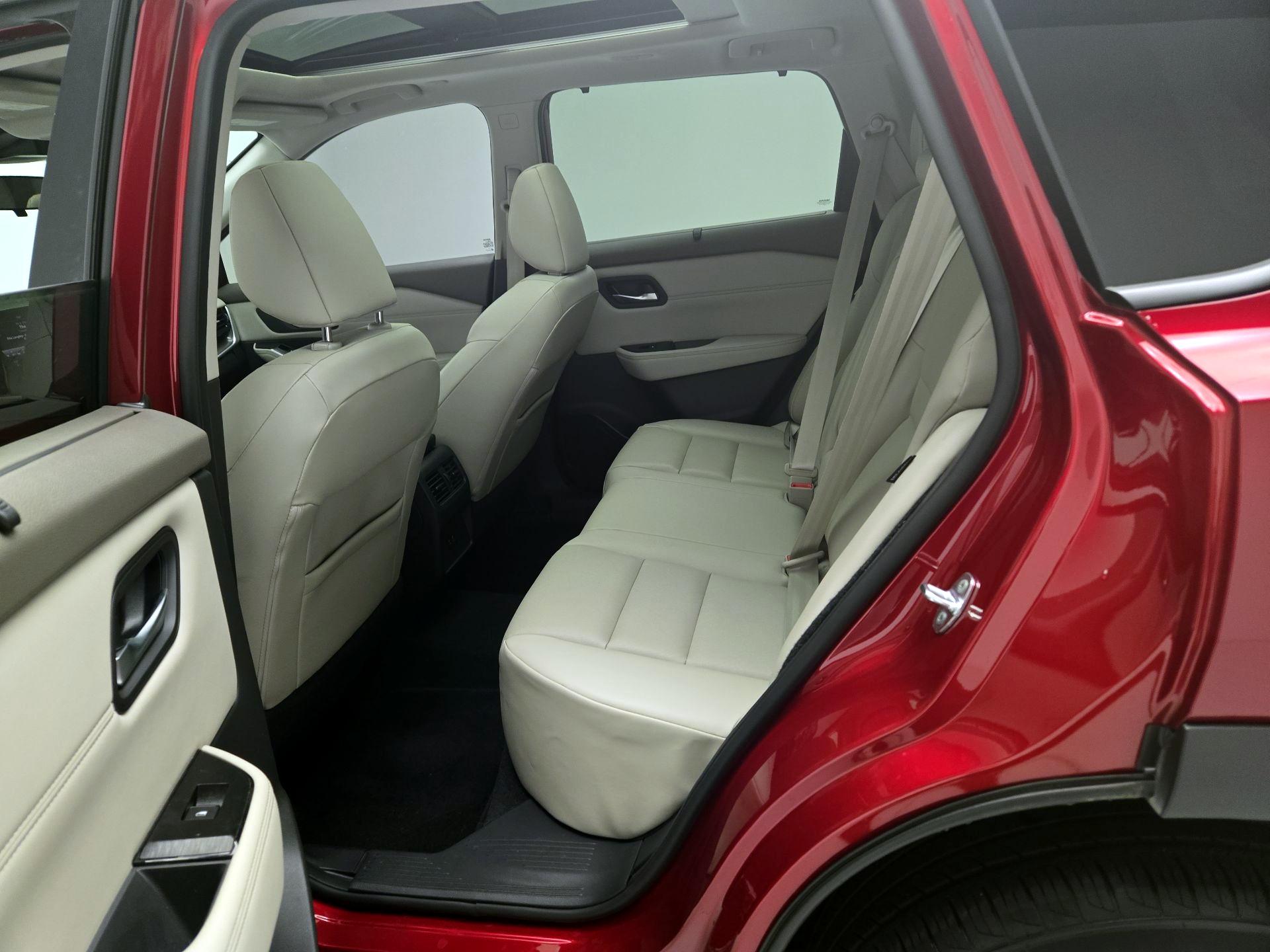 Thumbnail: 2022 Nissan Rogue - 20