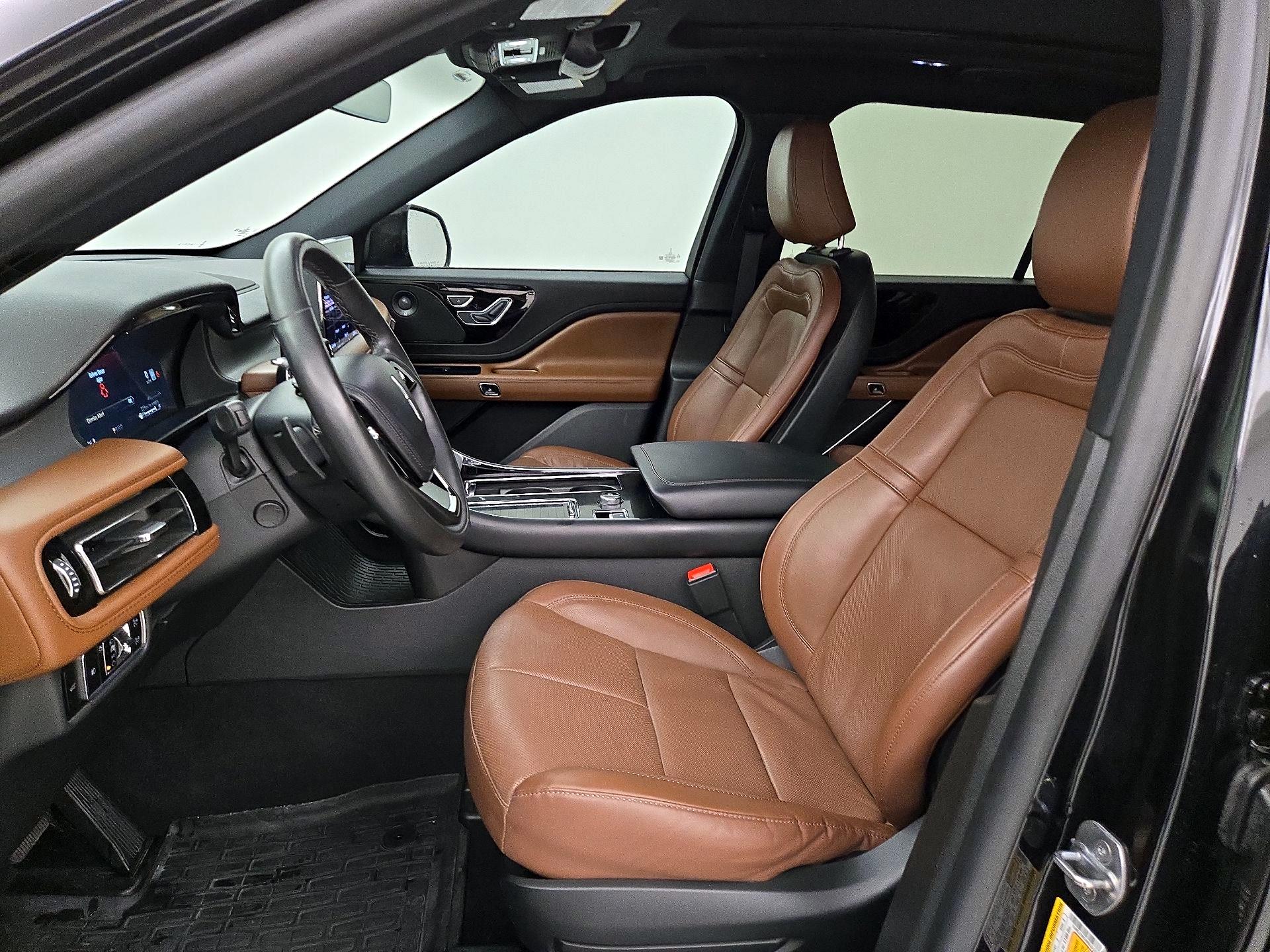 Thumbnail: 2024 Lincoln Aviator - 9
