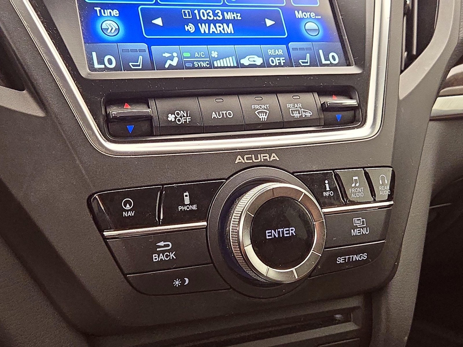 2017 Acura MDX Technology & Entertainment Package - Photo 18
