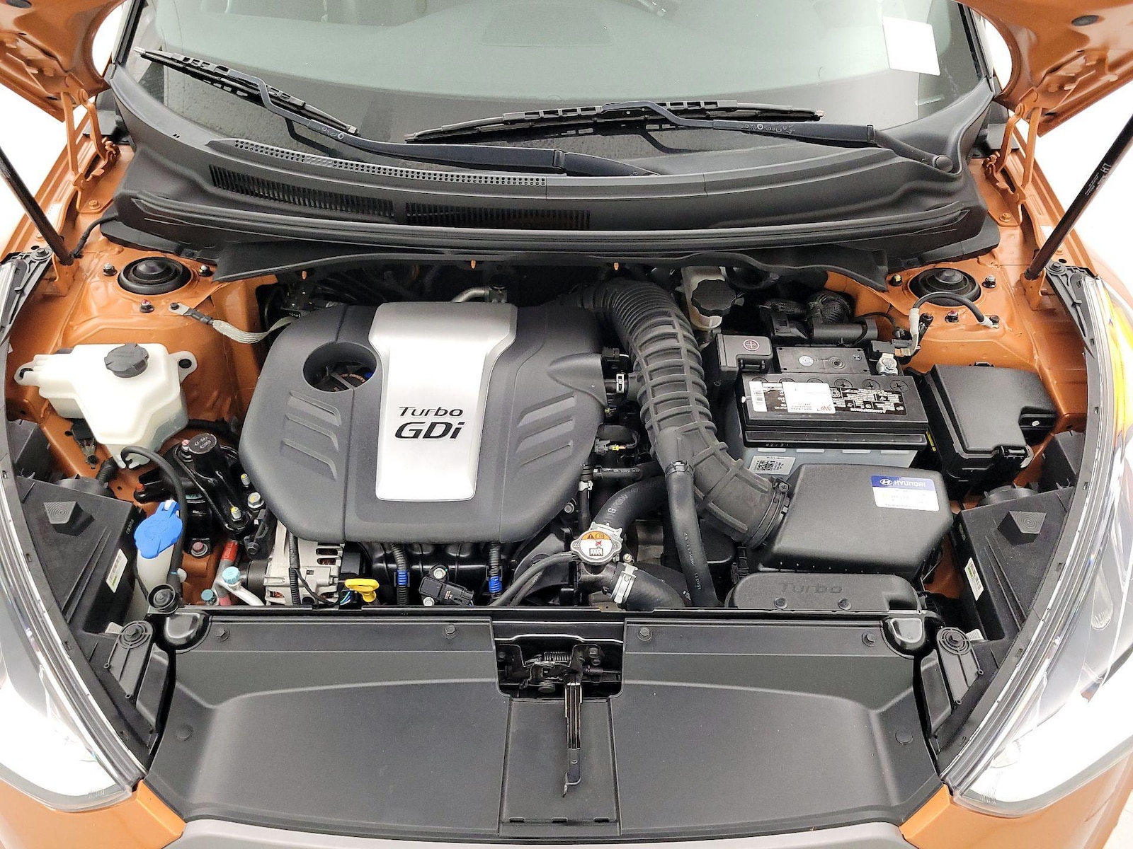 2016 Hyundai Veloster - Photo 22