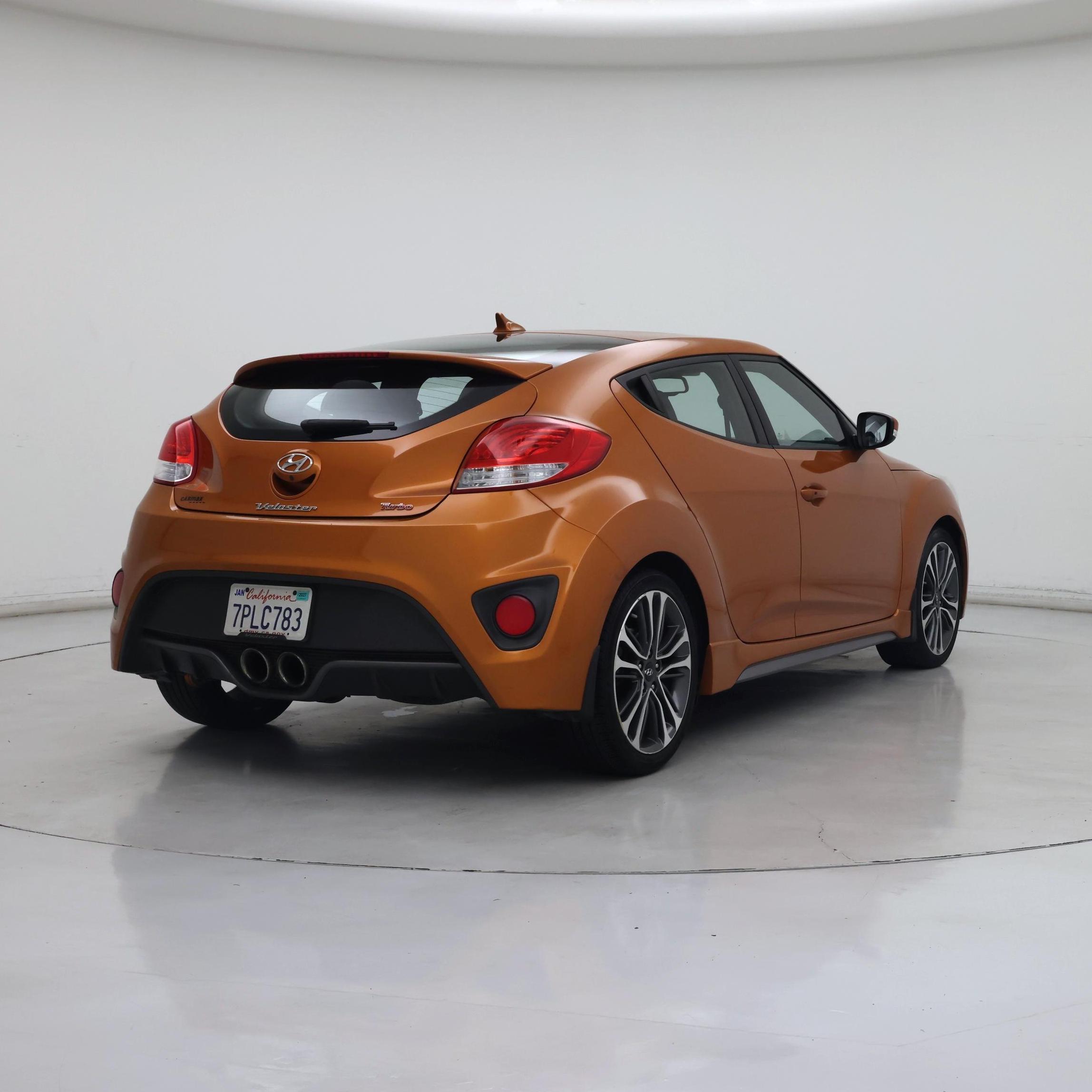 Thumbnail: 2016 Hyundai Veloster - 8