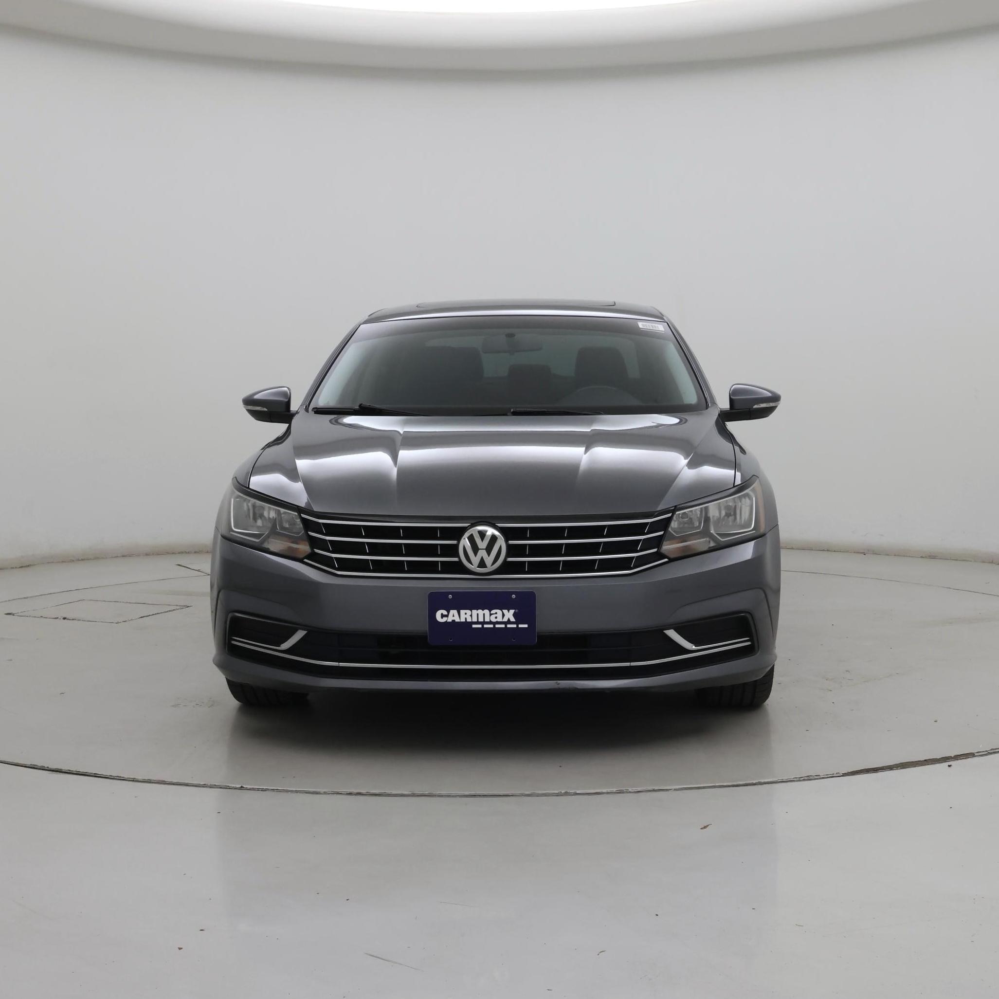 Thumbnail: 2019 Volkswagen Passat - 5