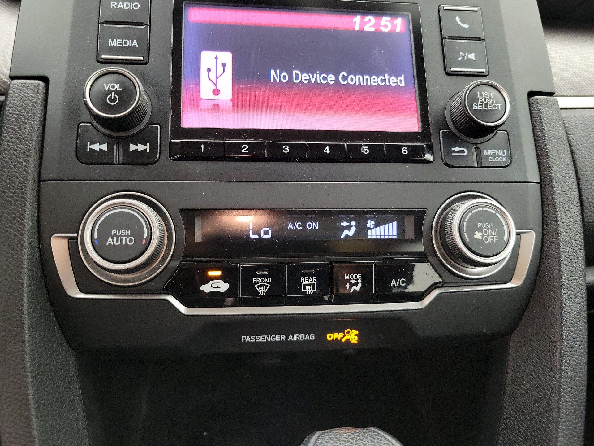 Thumbnail: 2017 Honda Civic - 16
