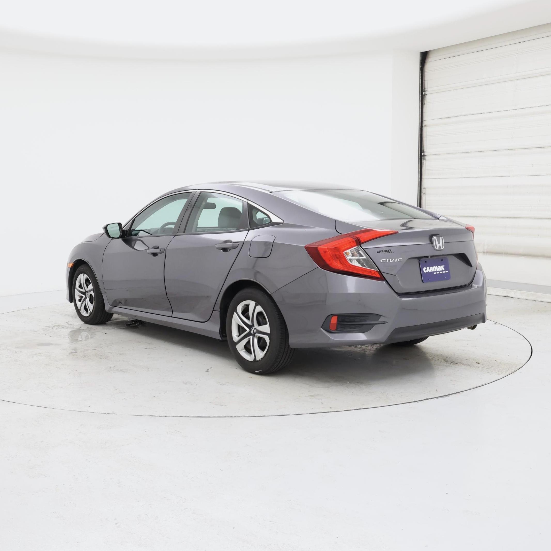 Thumbnail: 2017 Honda Civic - 2