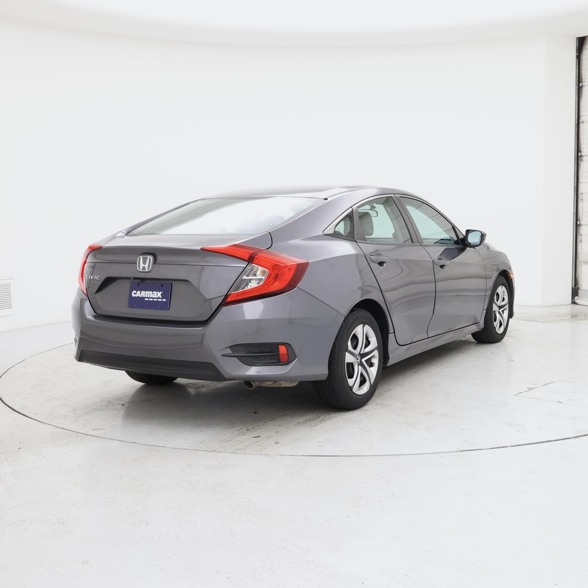Thumbnail: 2017 Honda Civic - 8
