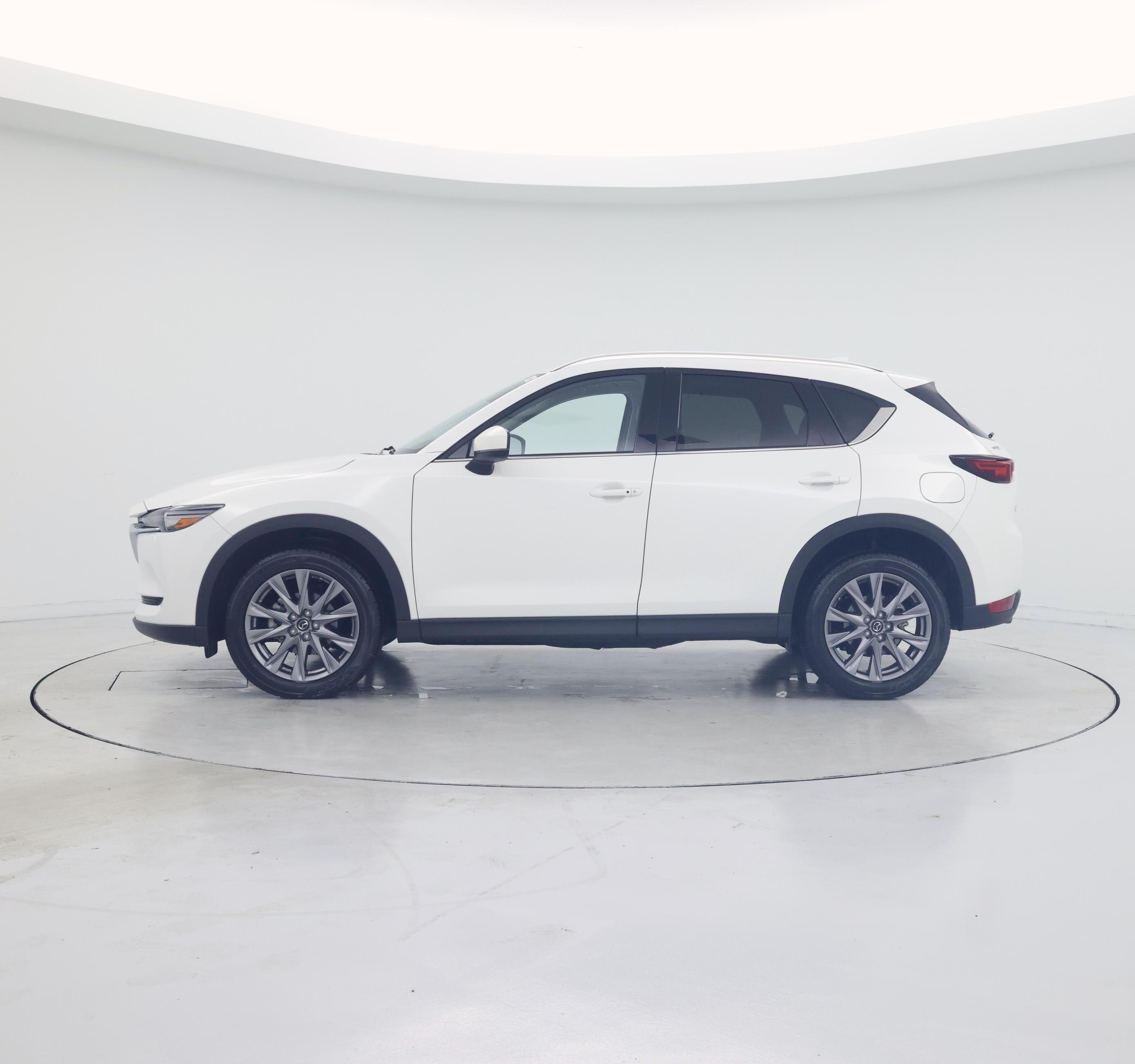 Thumbnail: 2020 Mazda CX-5 - 3