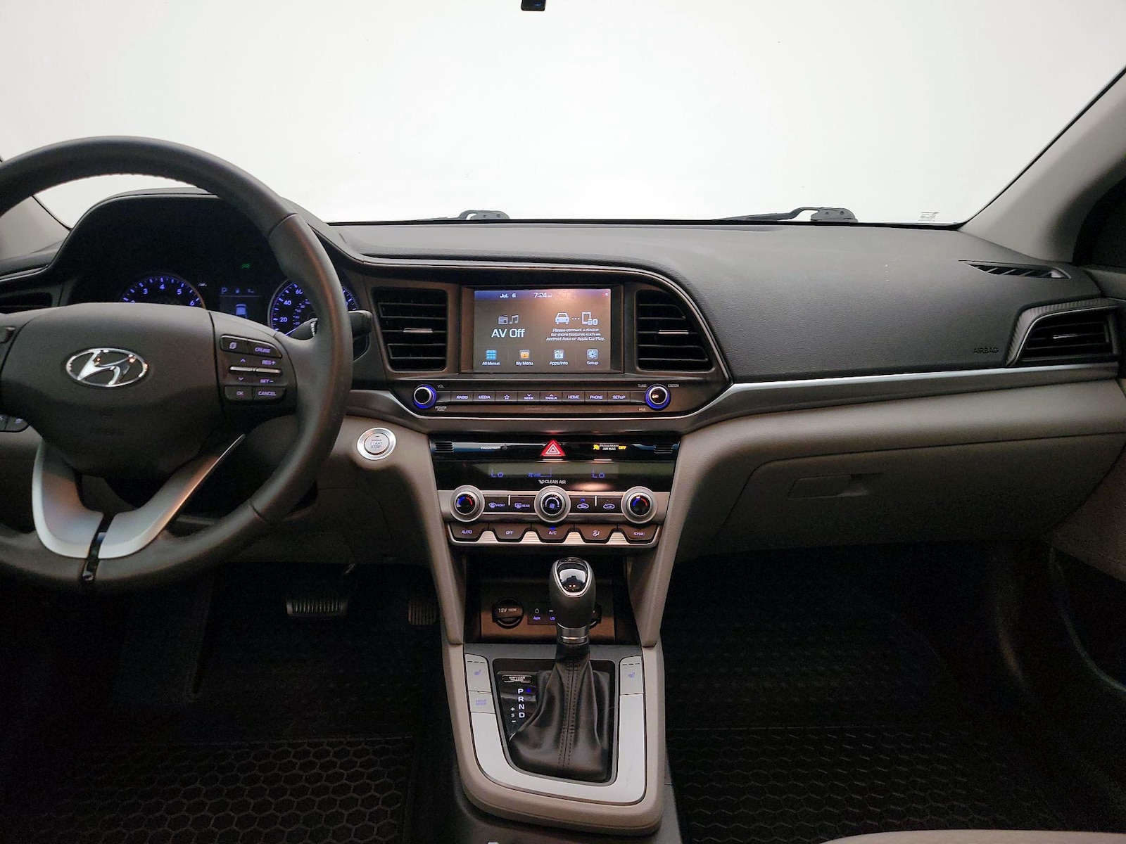 Apple CarPlay® & Android Auto™
