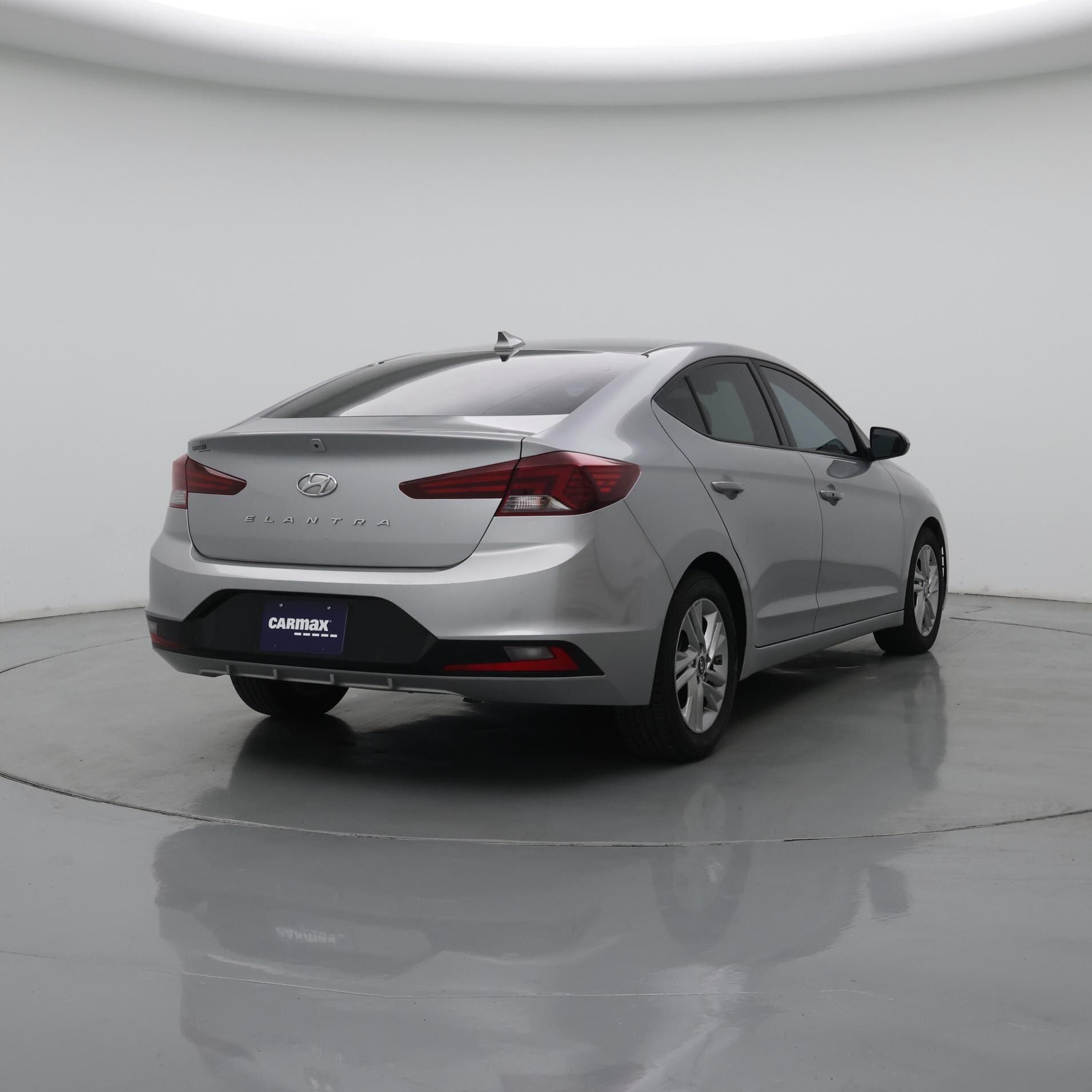 Thumbnail: 2020 Hyundai Elantra - 8
